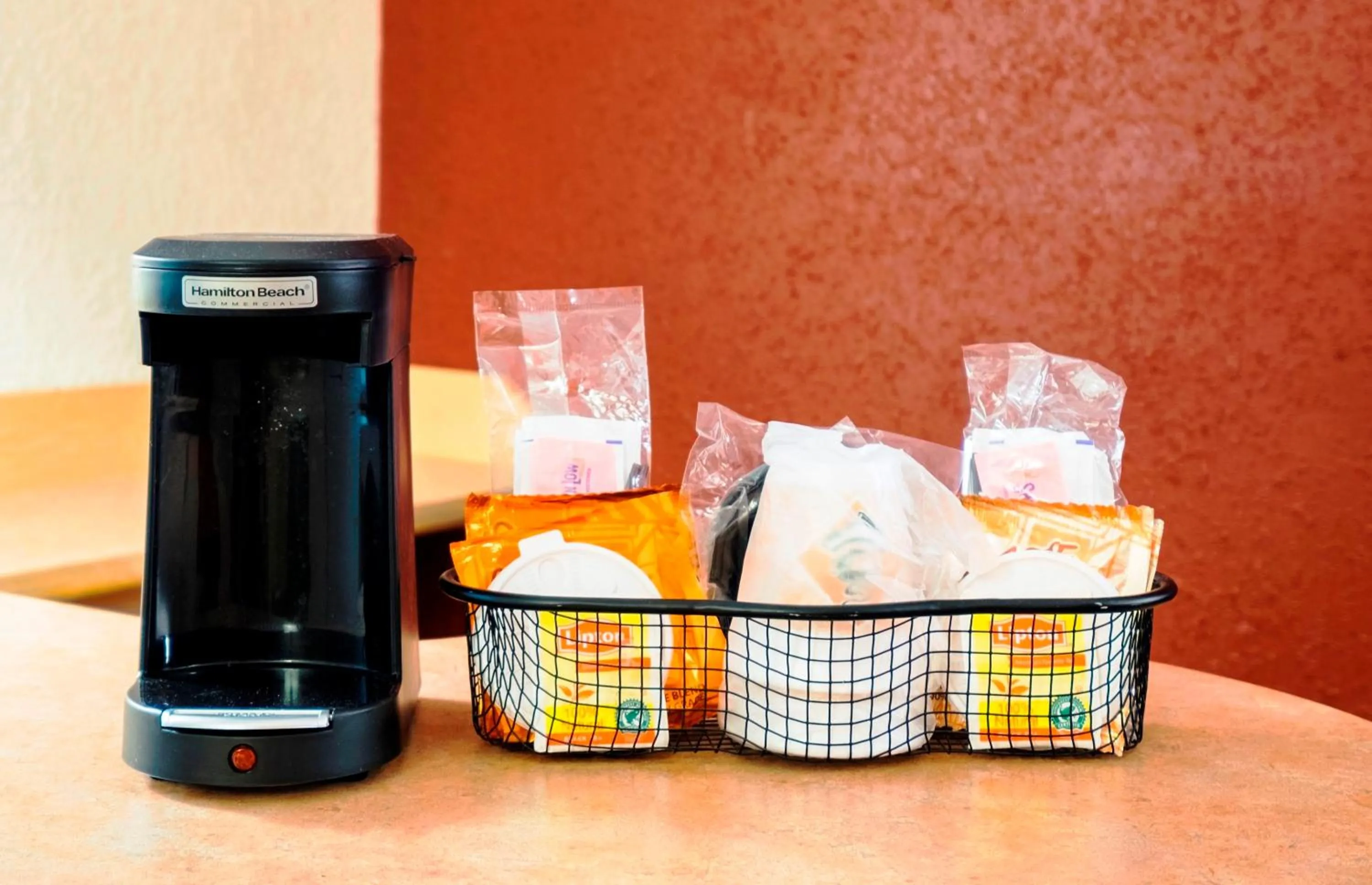 Photo of the whole room in Red Roof Inn Albany Airport