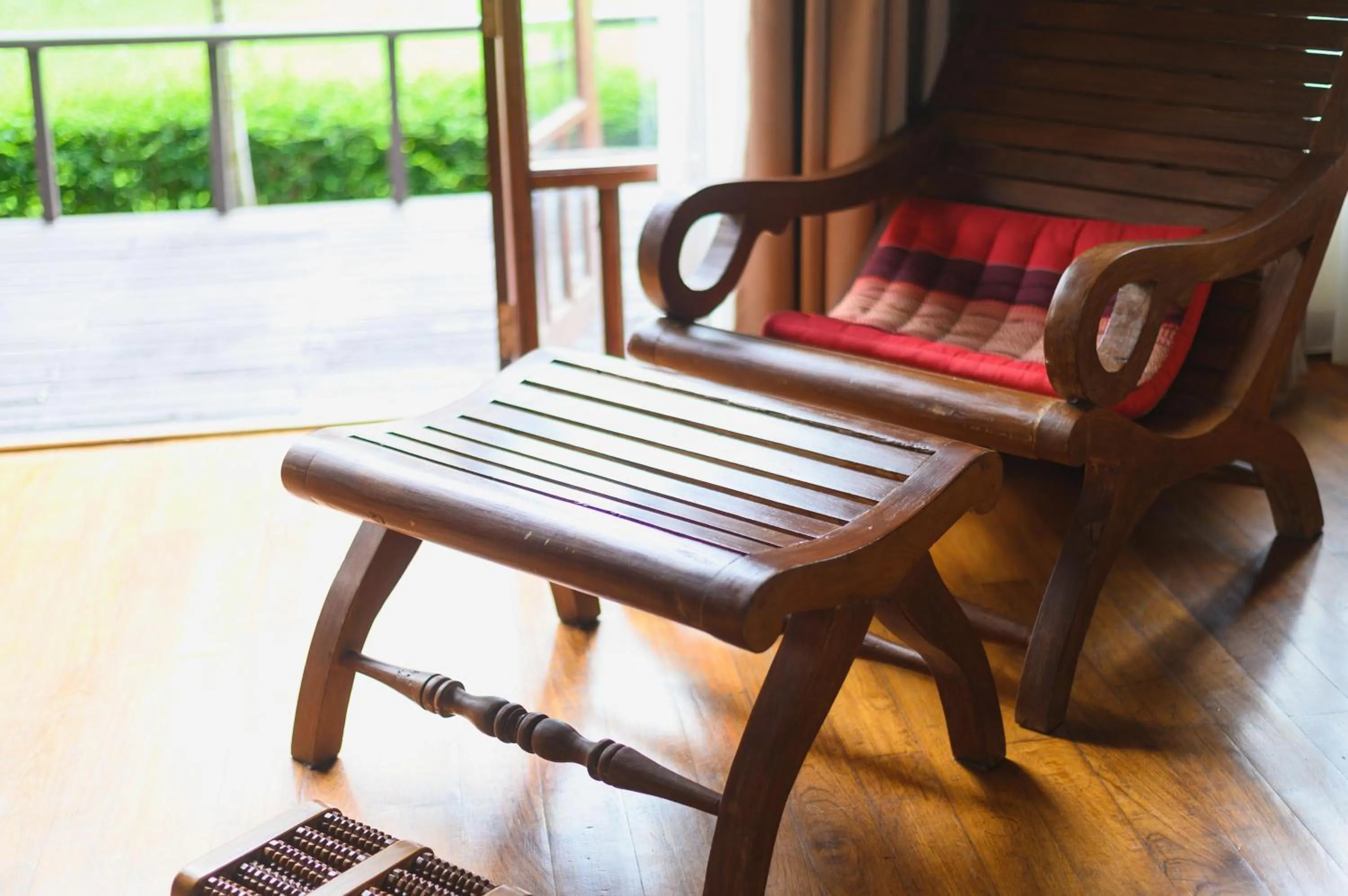 Seating area in Royal Lanta Resort & Spa