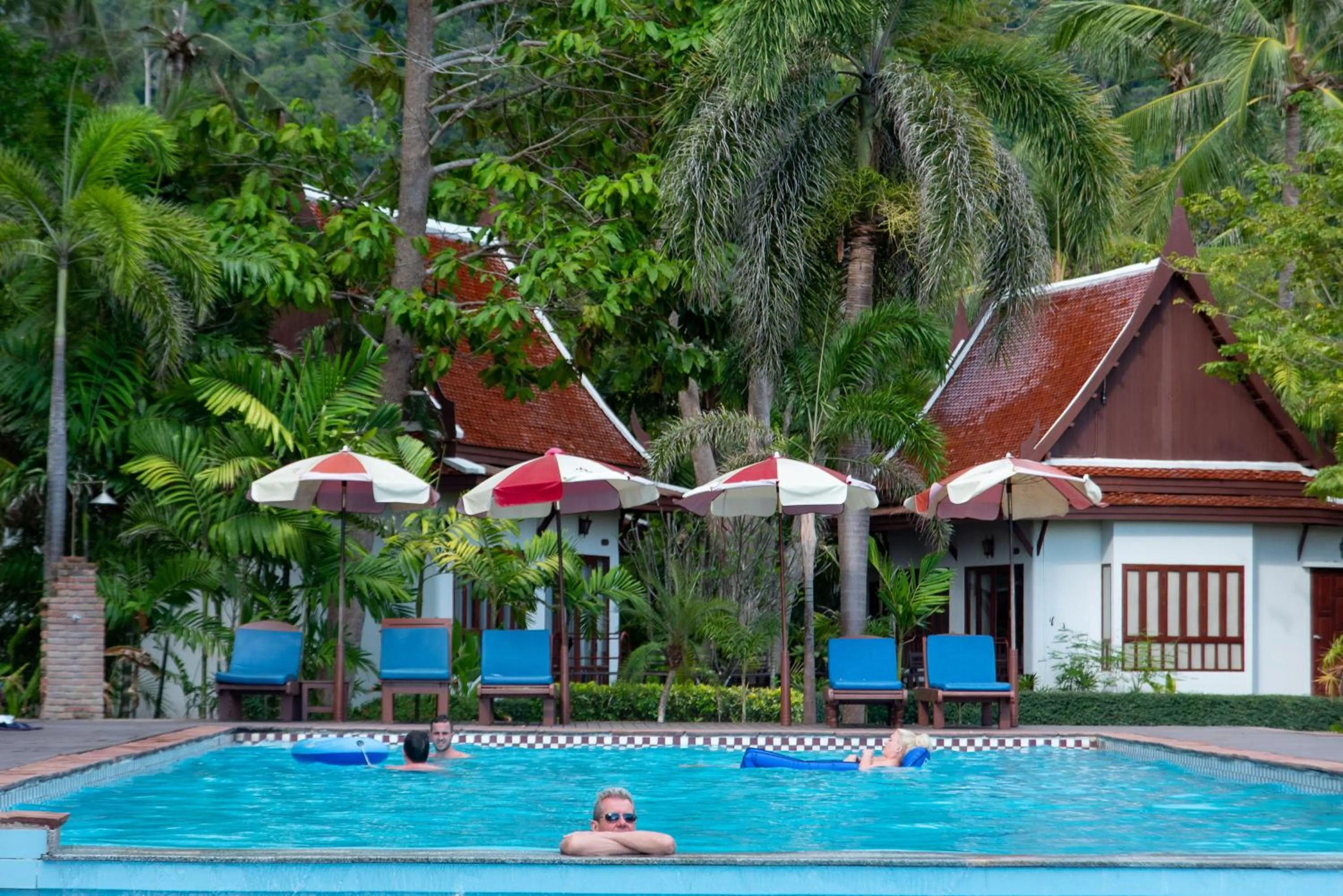 Swimming pool in Royal Lanta Resort & Spa