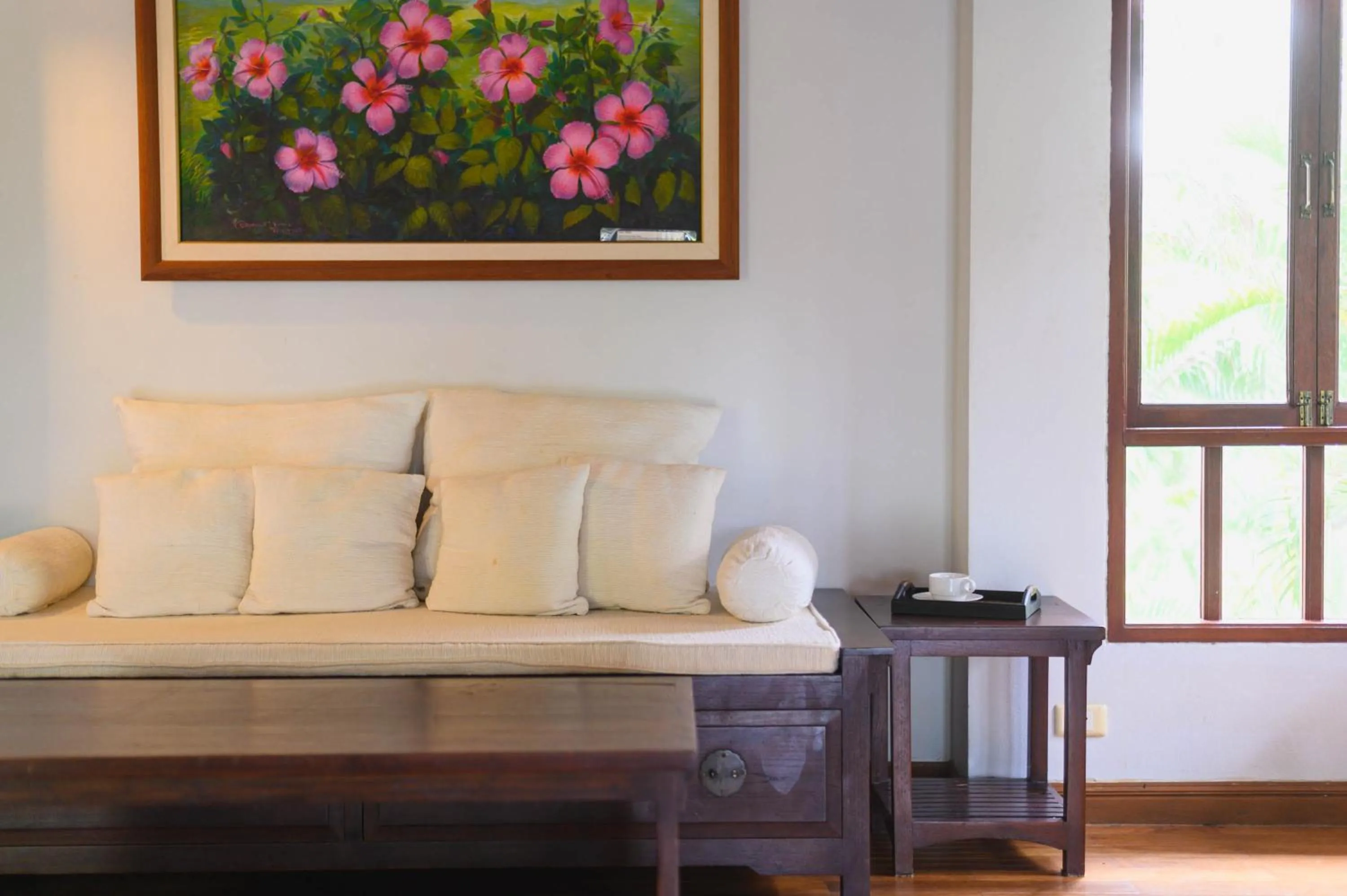 Living room in Royal Lanta Resort & Spa