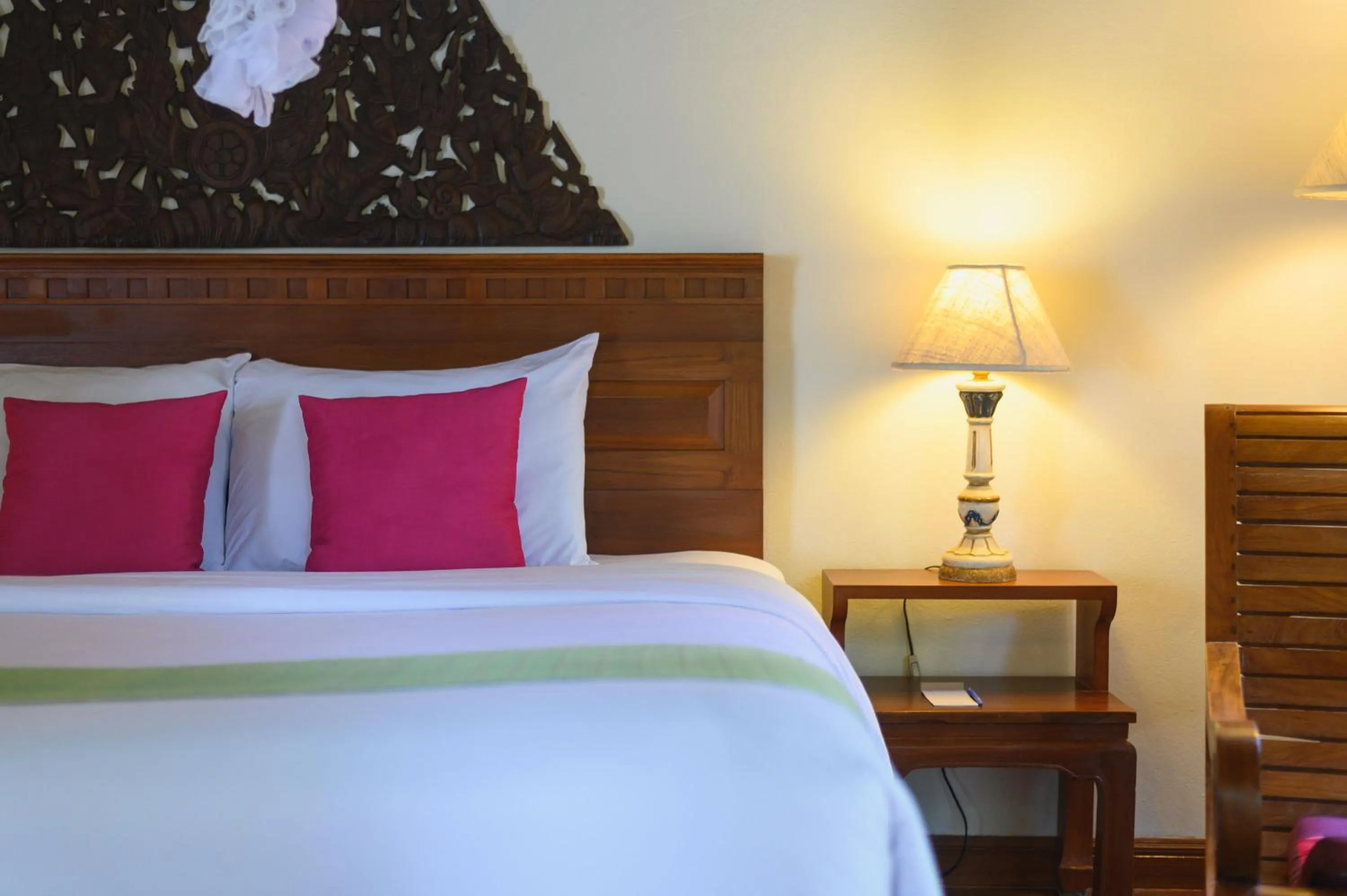 Bed in Royal Lanta Resort & Spa