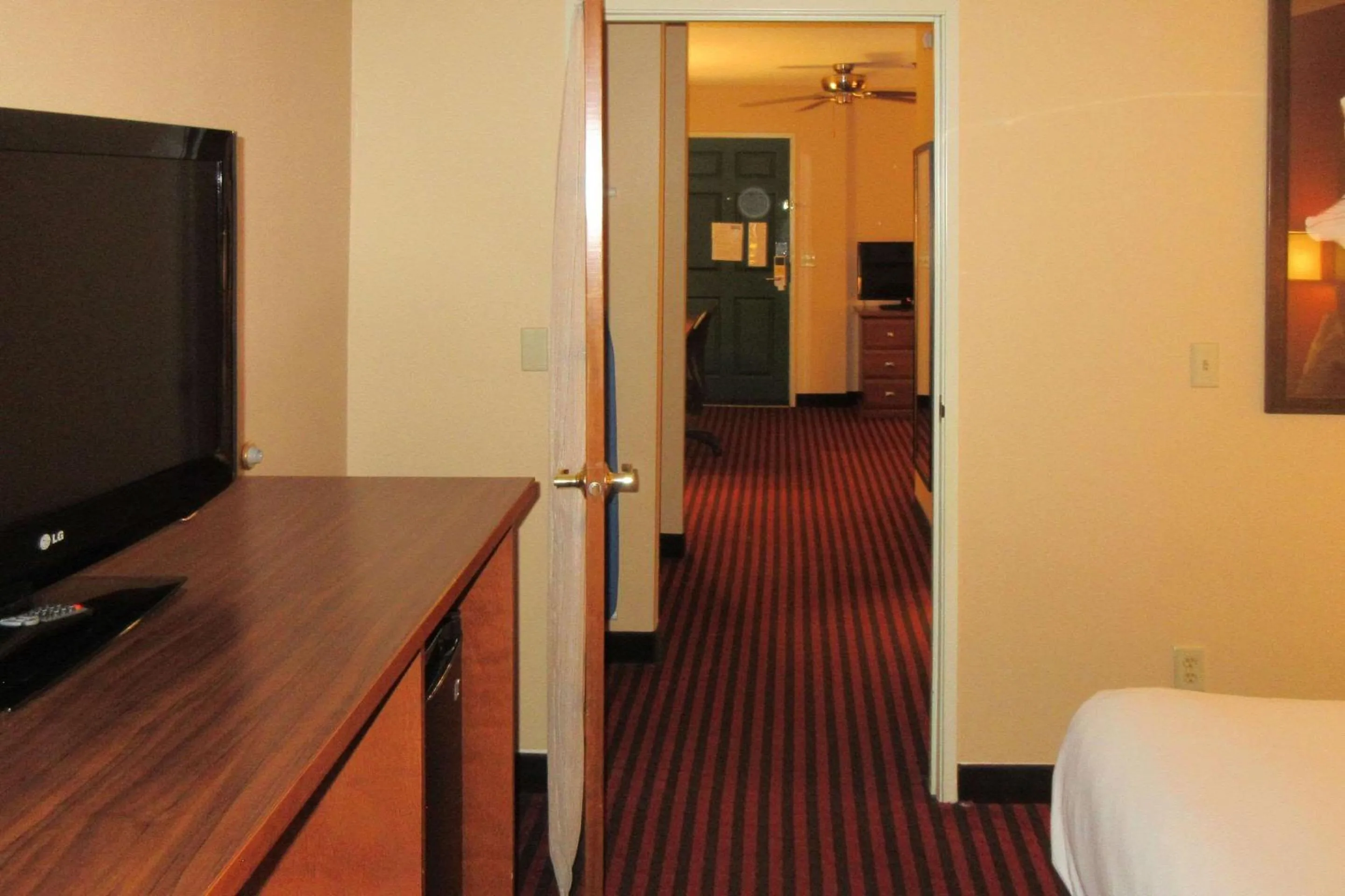 Bedroom, Bed in Quality Inn & Suites