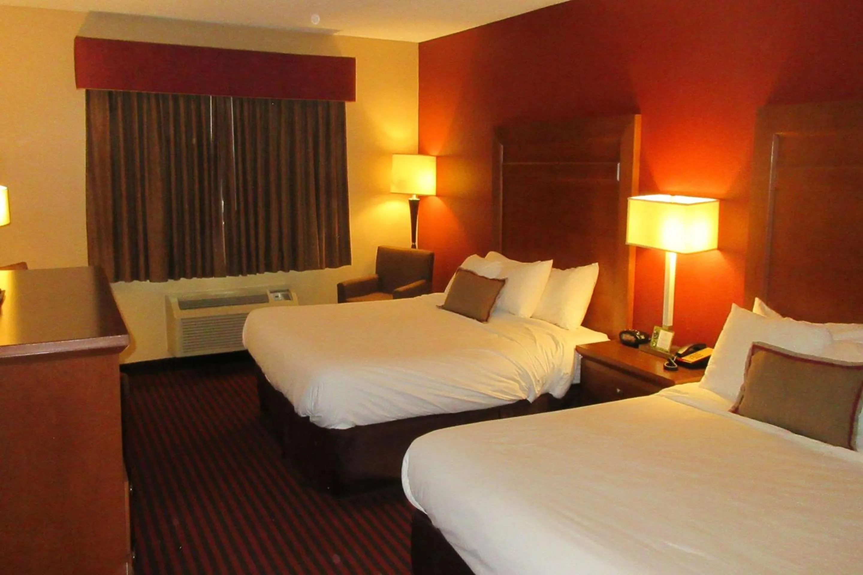 Bedroom, Bed in Quality Inn & Suites