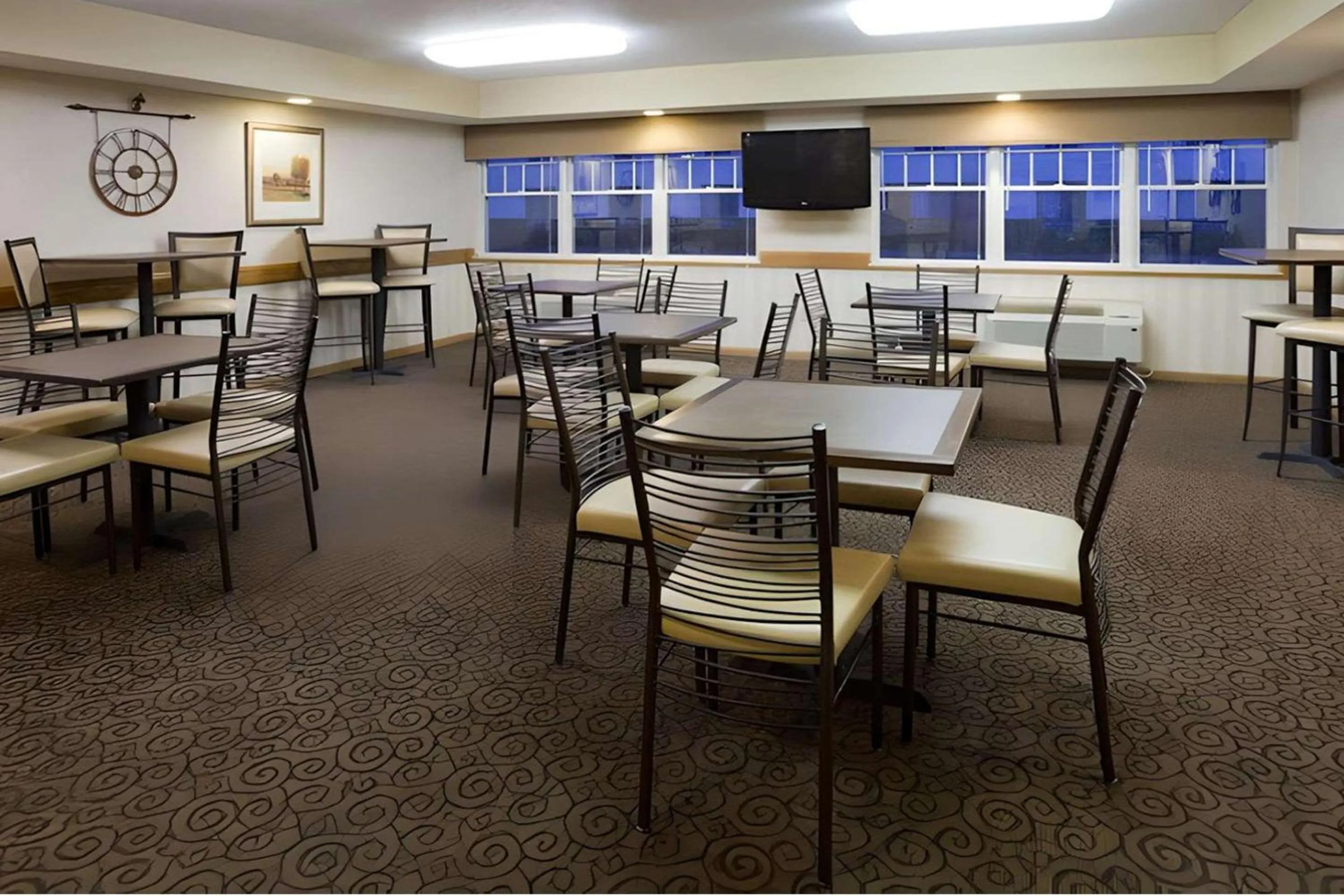 Breakfast in Quality Inn & Suites