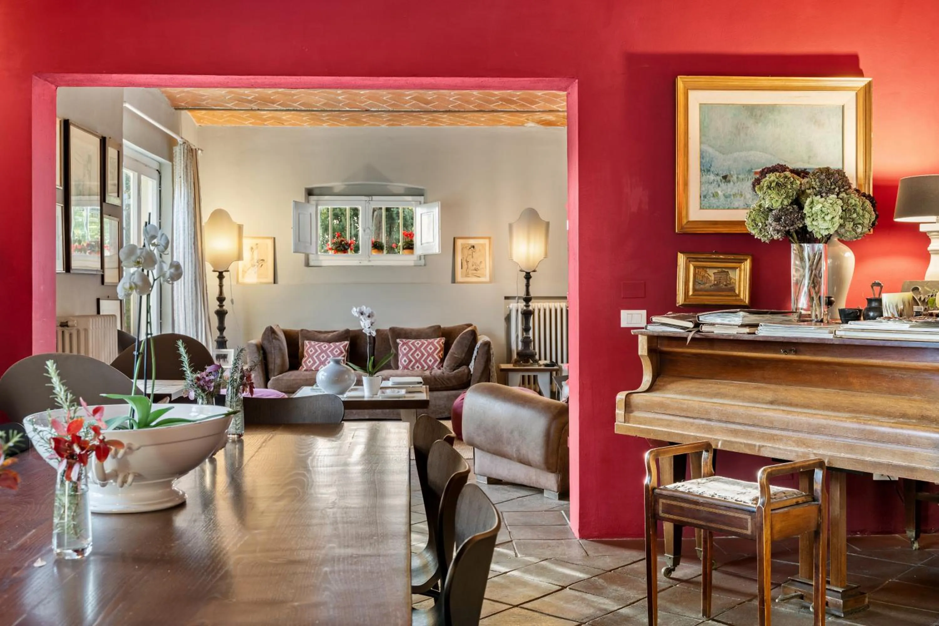 Communal lounge/ TV room in Fontelunga Hotel & Villas