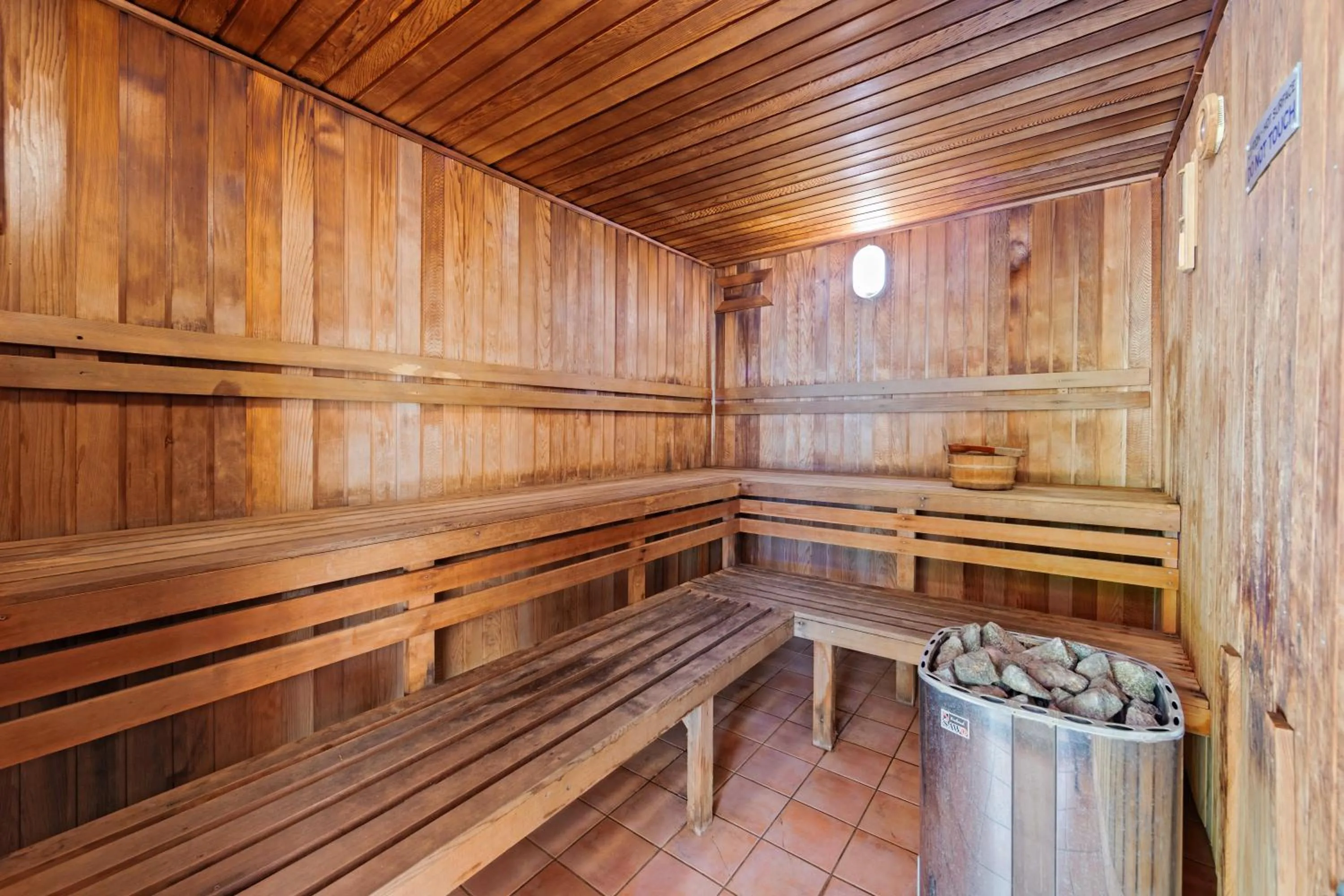 Sauna in Surf Parade Resort