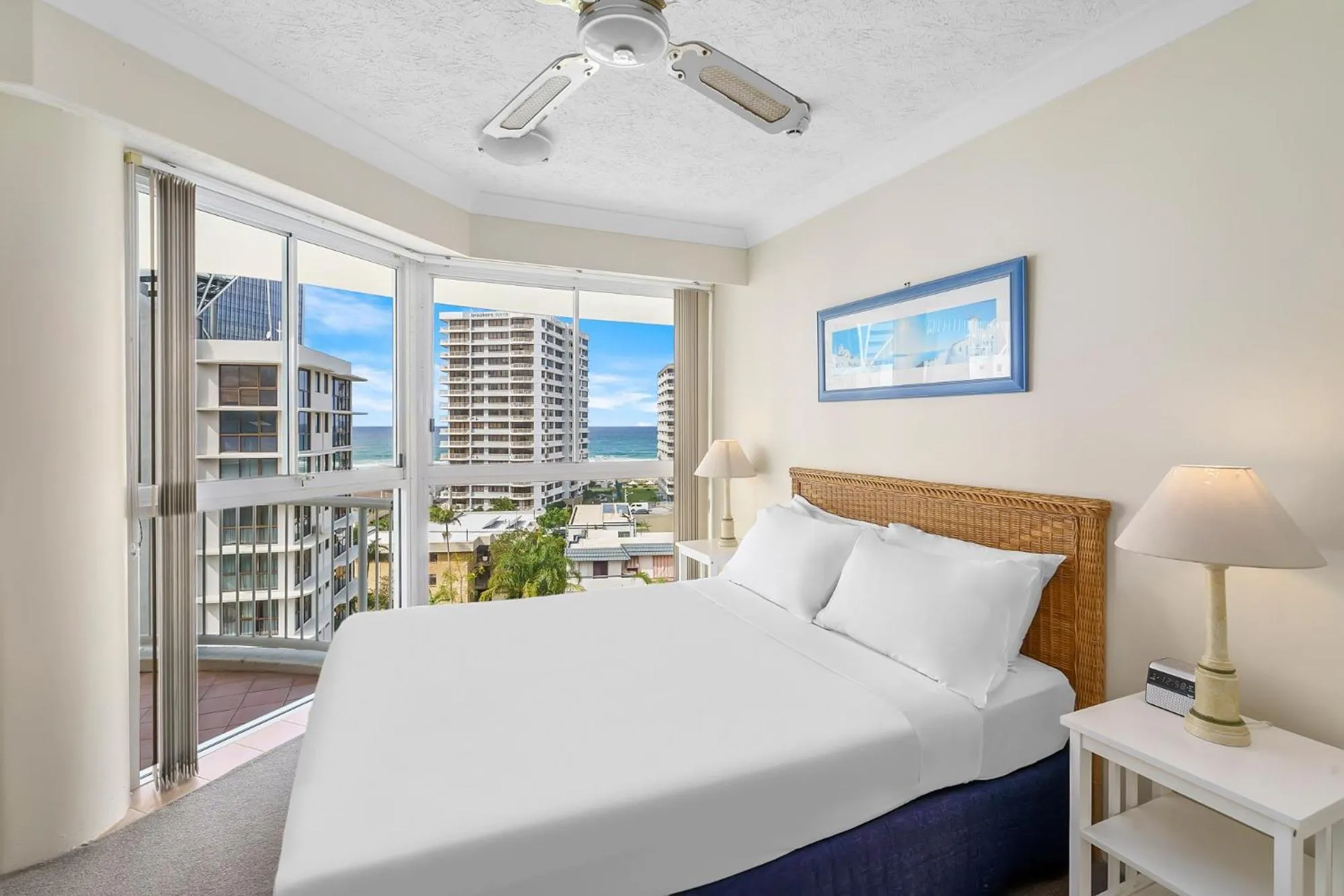 Bedroom, Bed in Surf Parade Resort