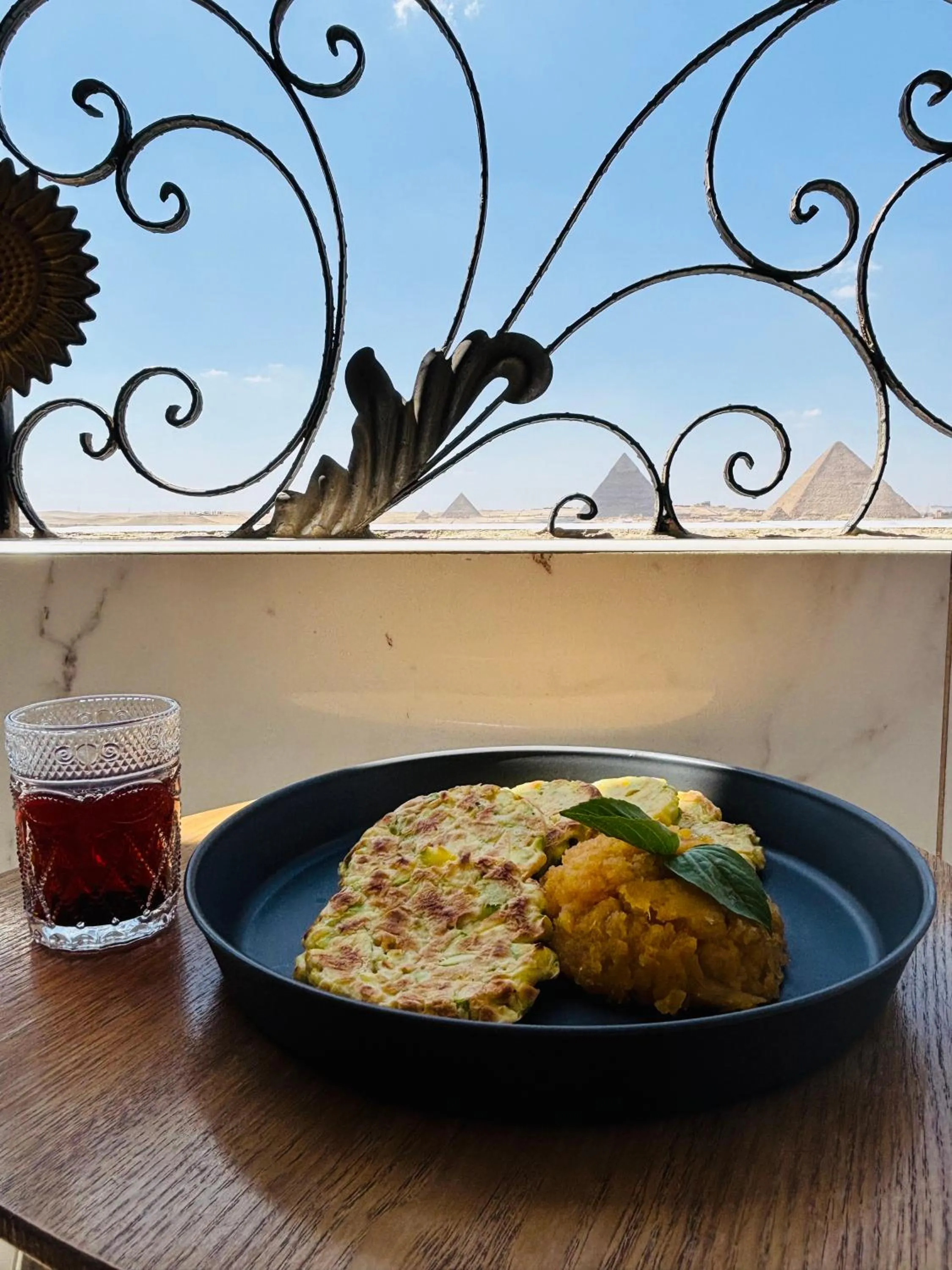 Restaurant/places to eat in Giza Pyramids View Guest House