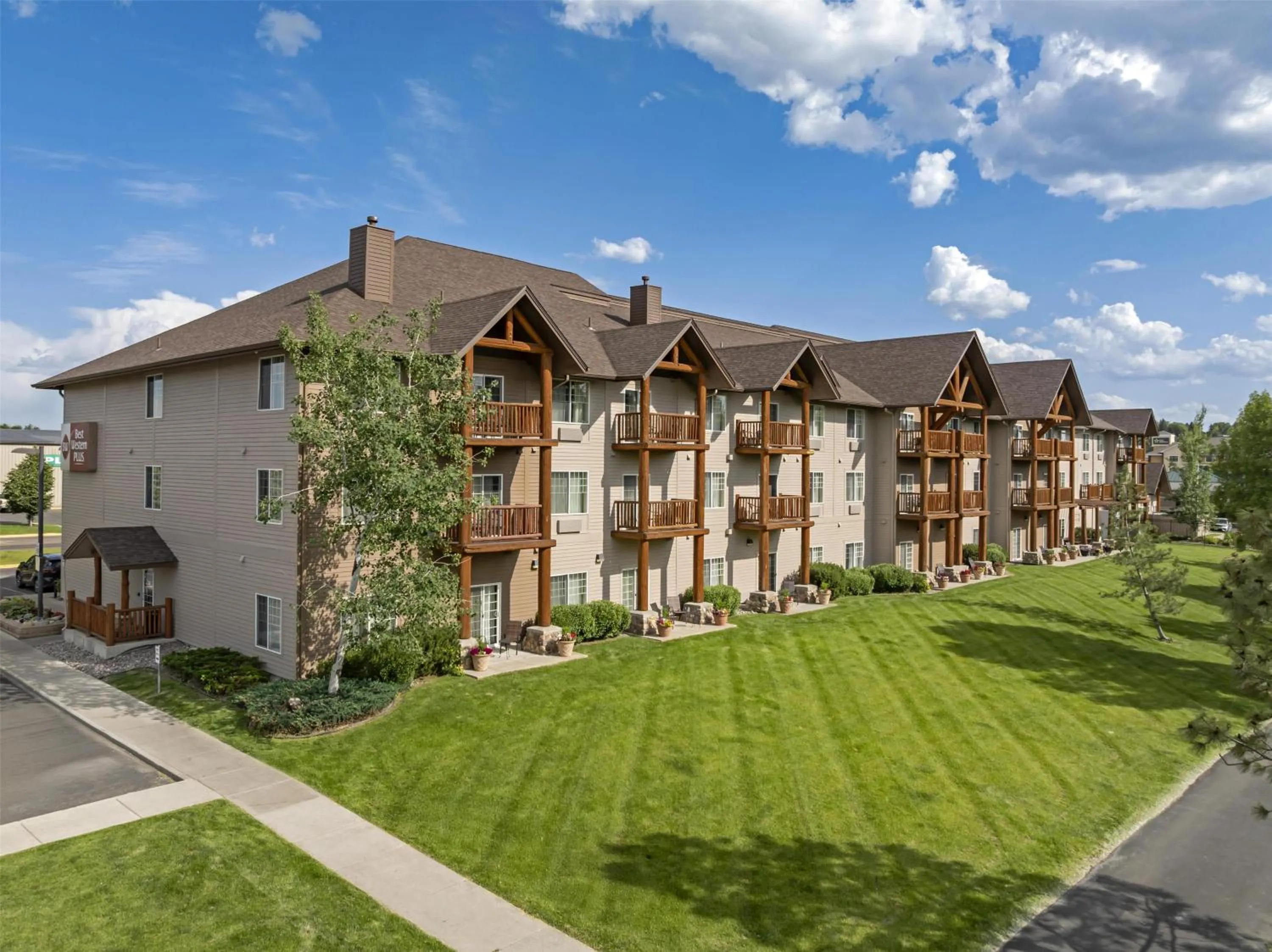 Property building in Best Western Plus Riverfront Hotel and Suites