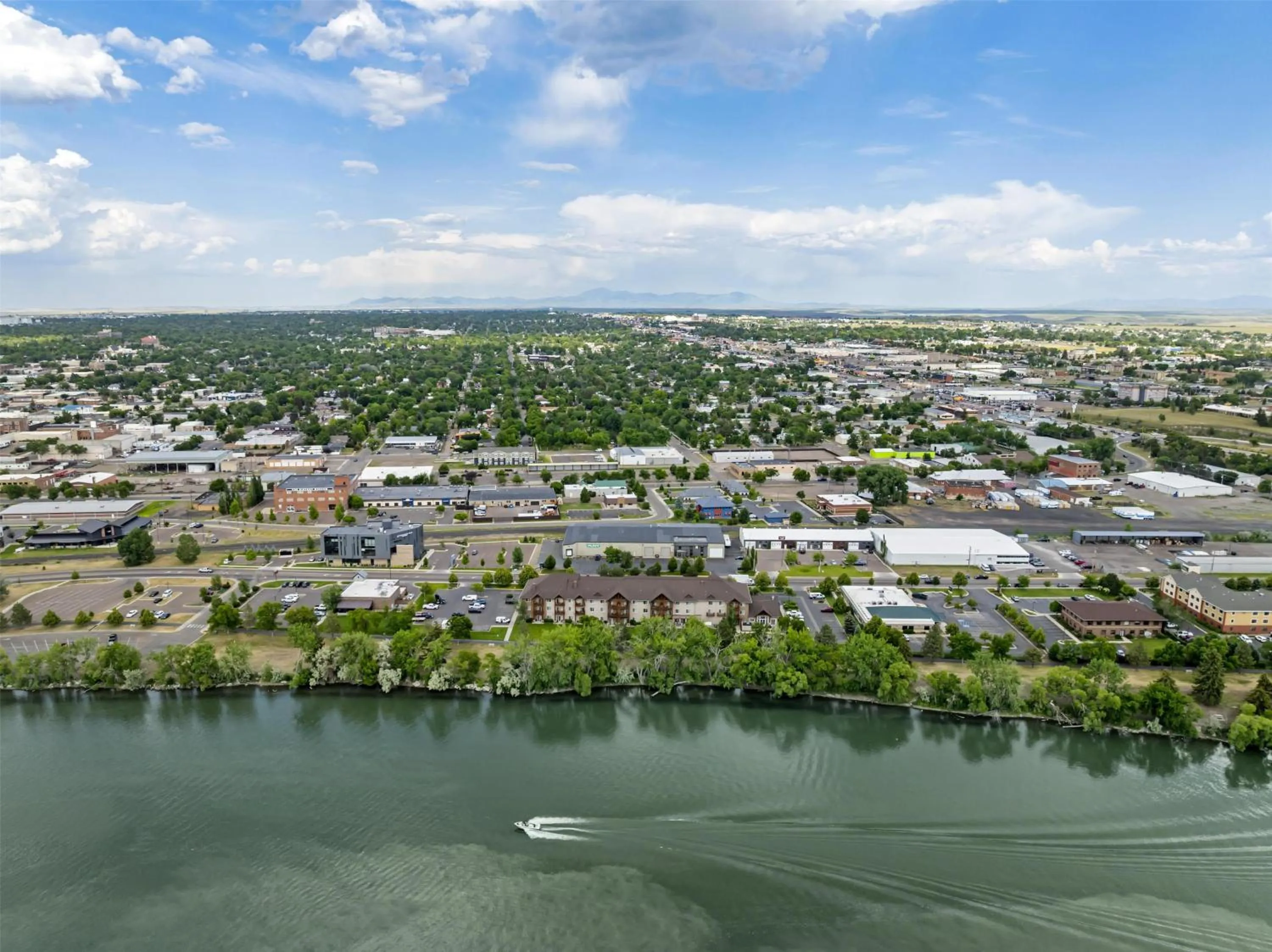 Property building in Best Western Plus Riverfront Hotel and Suites