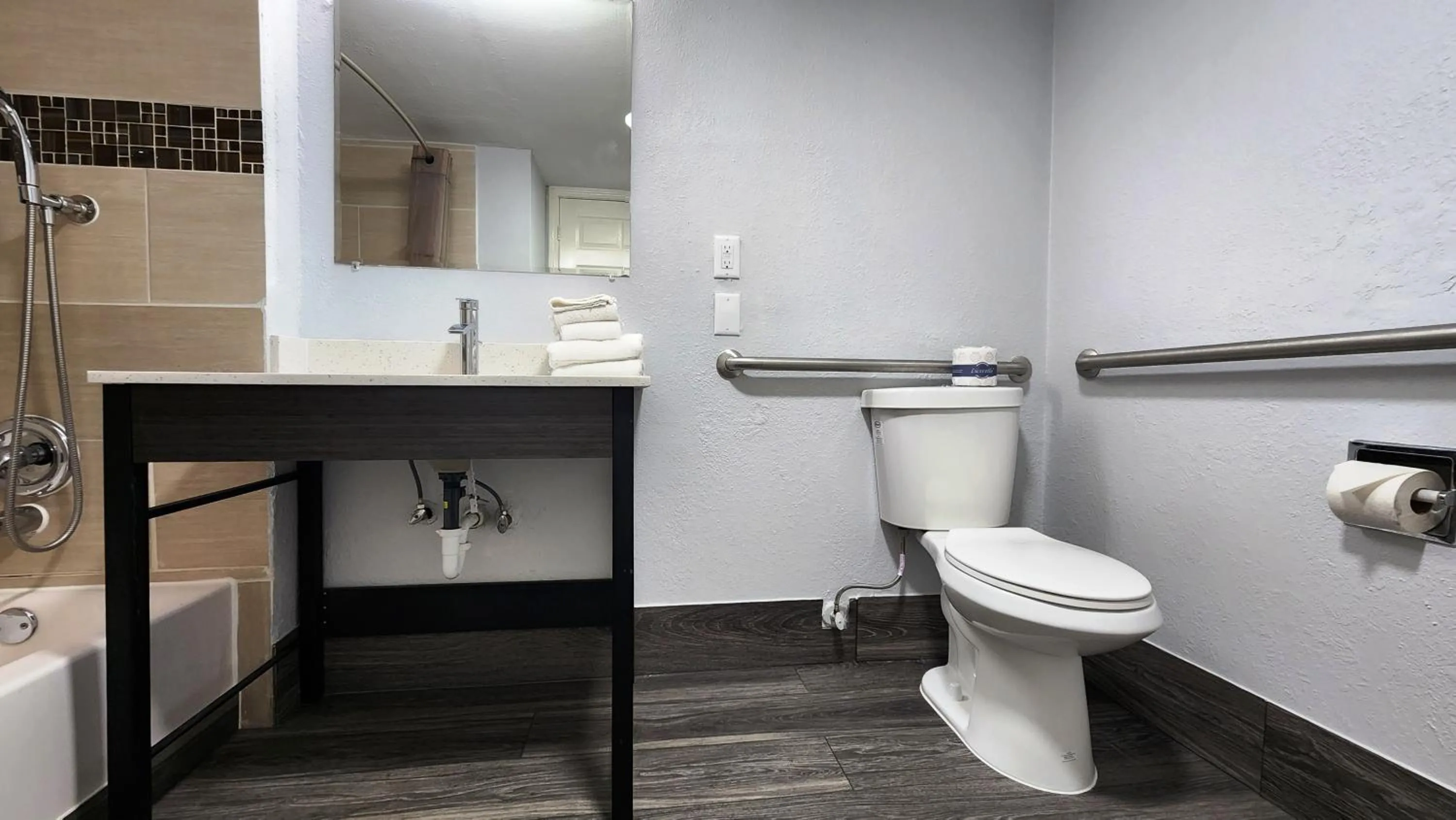 Shower in Motel 6-Baytown, TX - Garth Rd