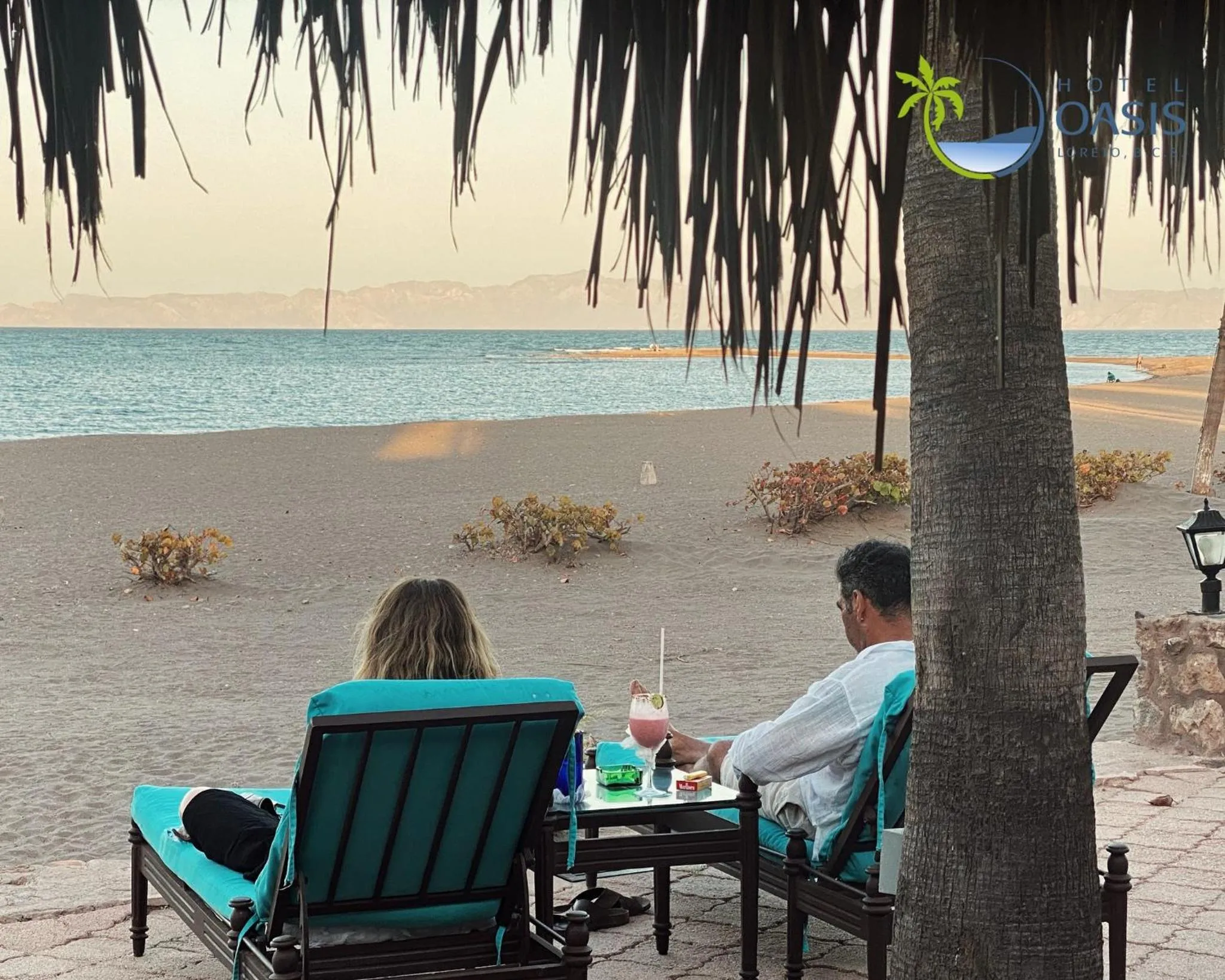 People in Hotel Oasis