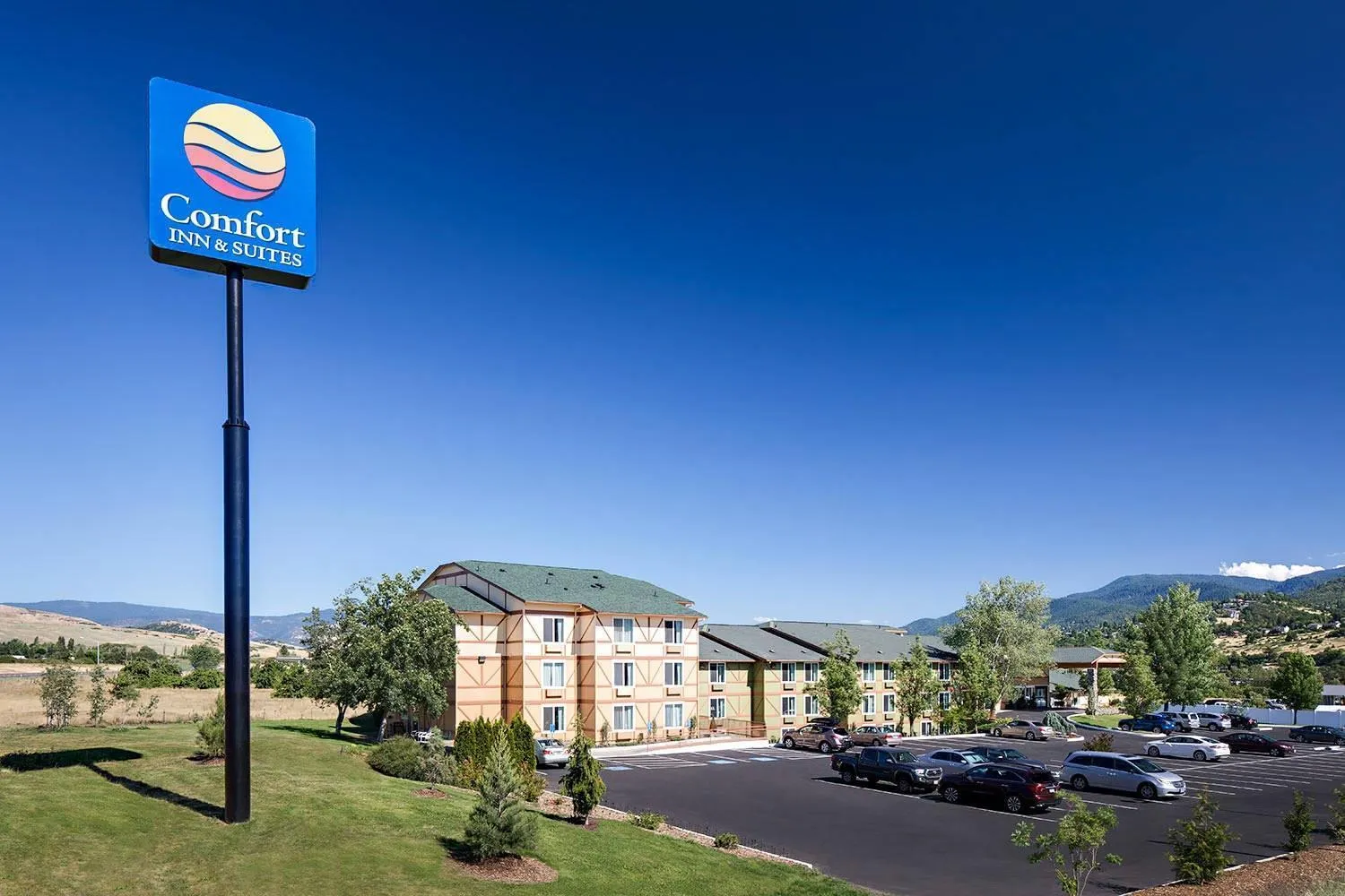 Property building in Comfort Inn & Suites Ashland