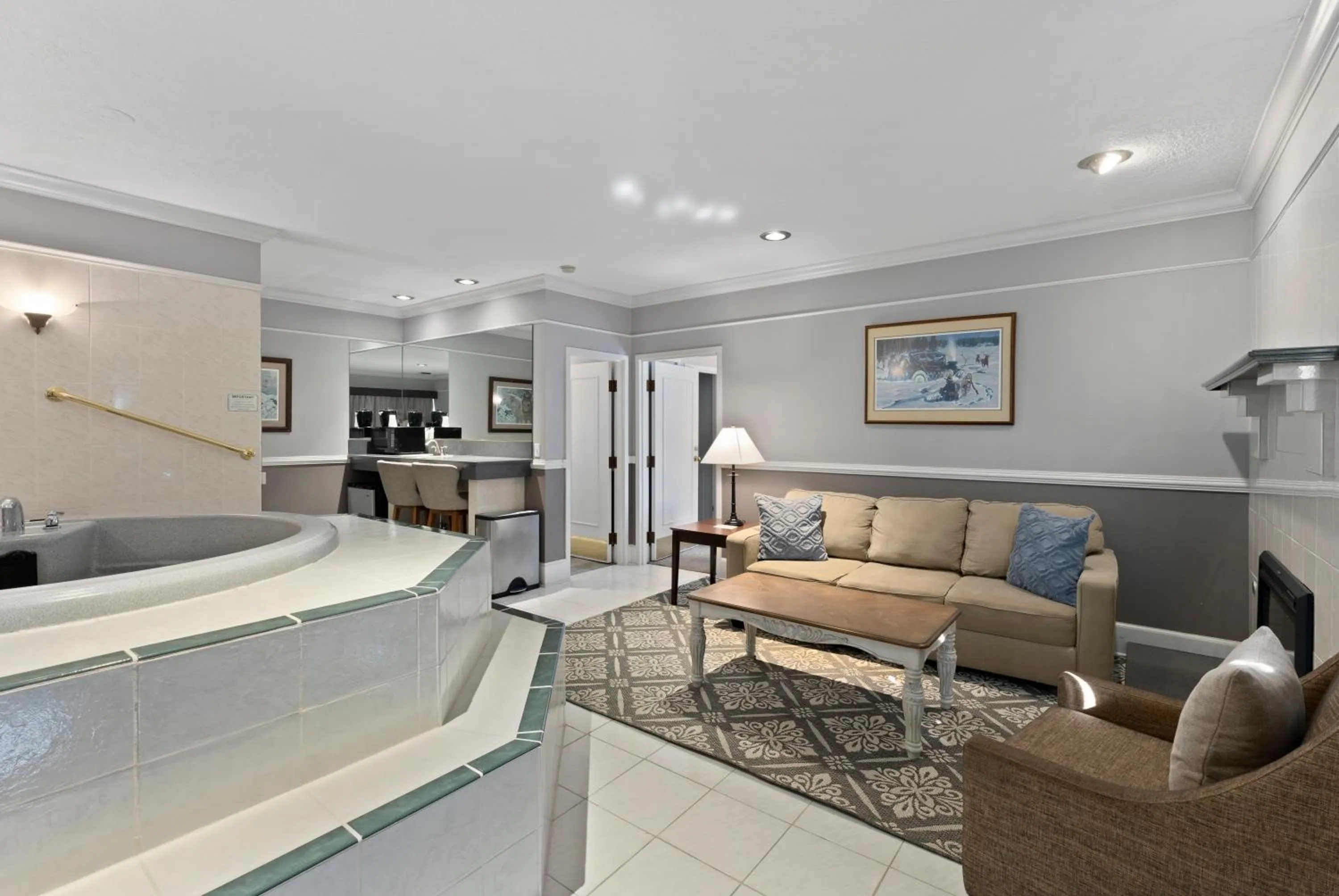 Cedar Street Hotel & Suites