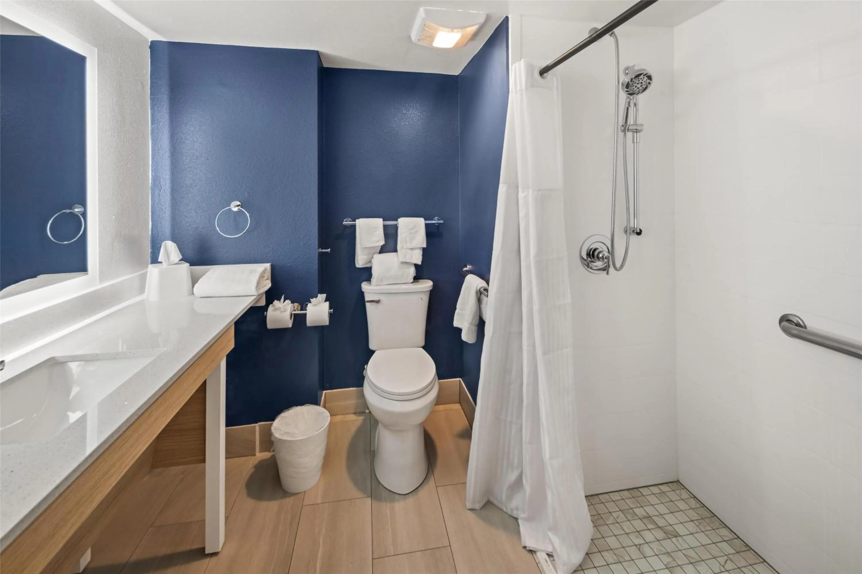 Bathroom in Spark by Hilton Waldorf