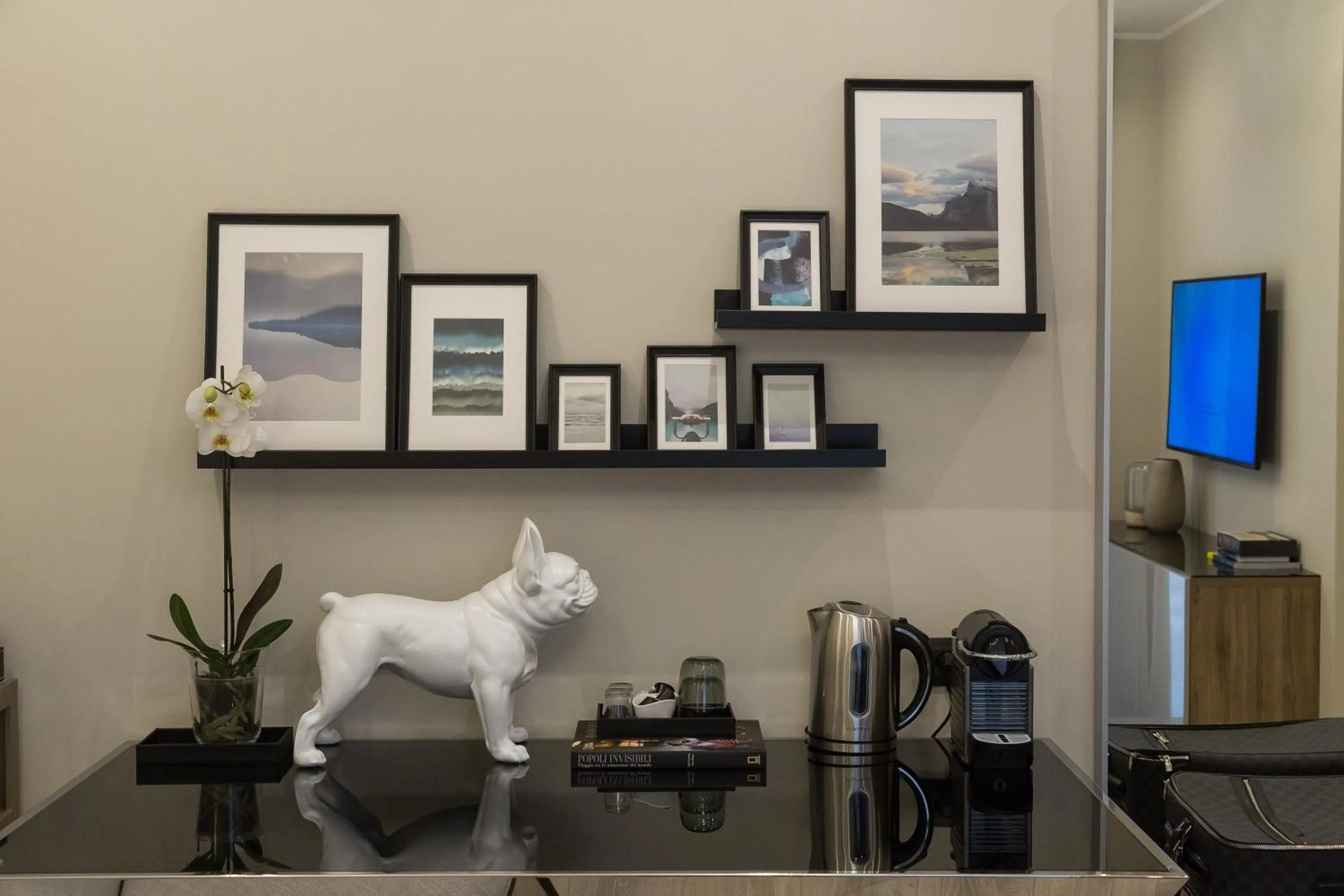 Decorative detail in Clementi Portrait