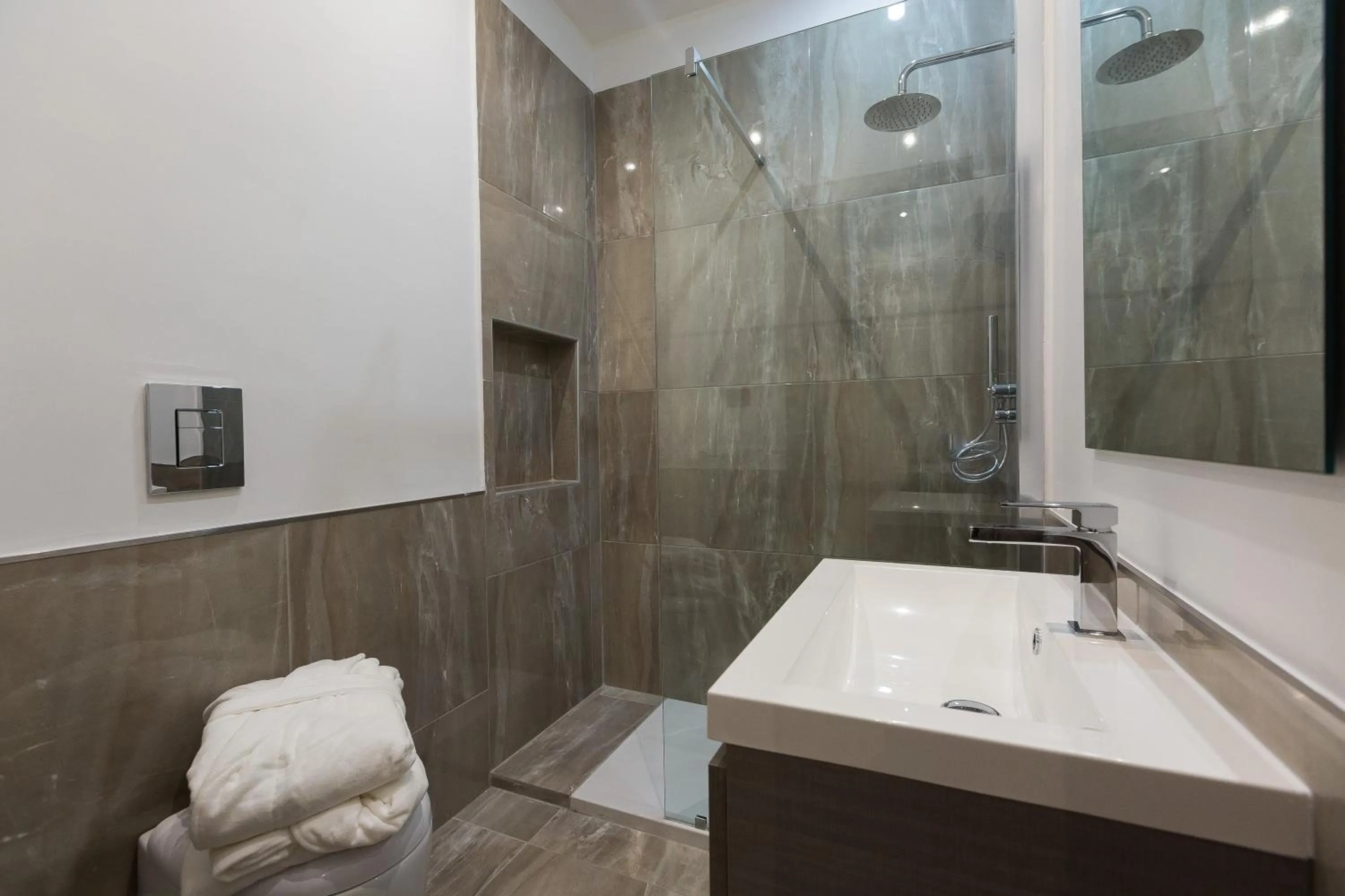 Bathroom in Clementi Portrait