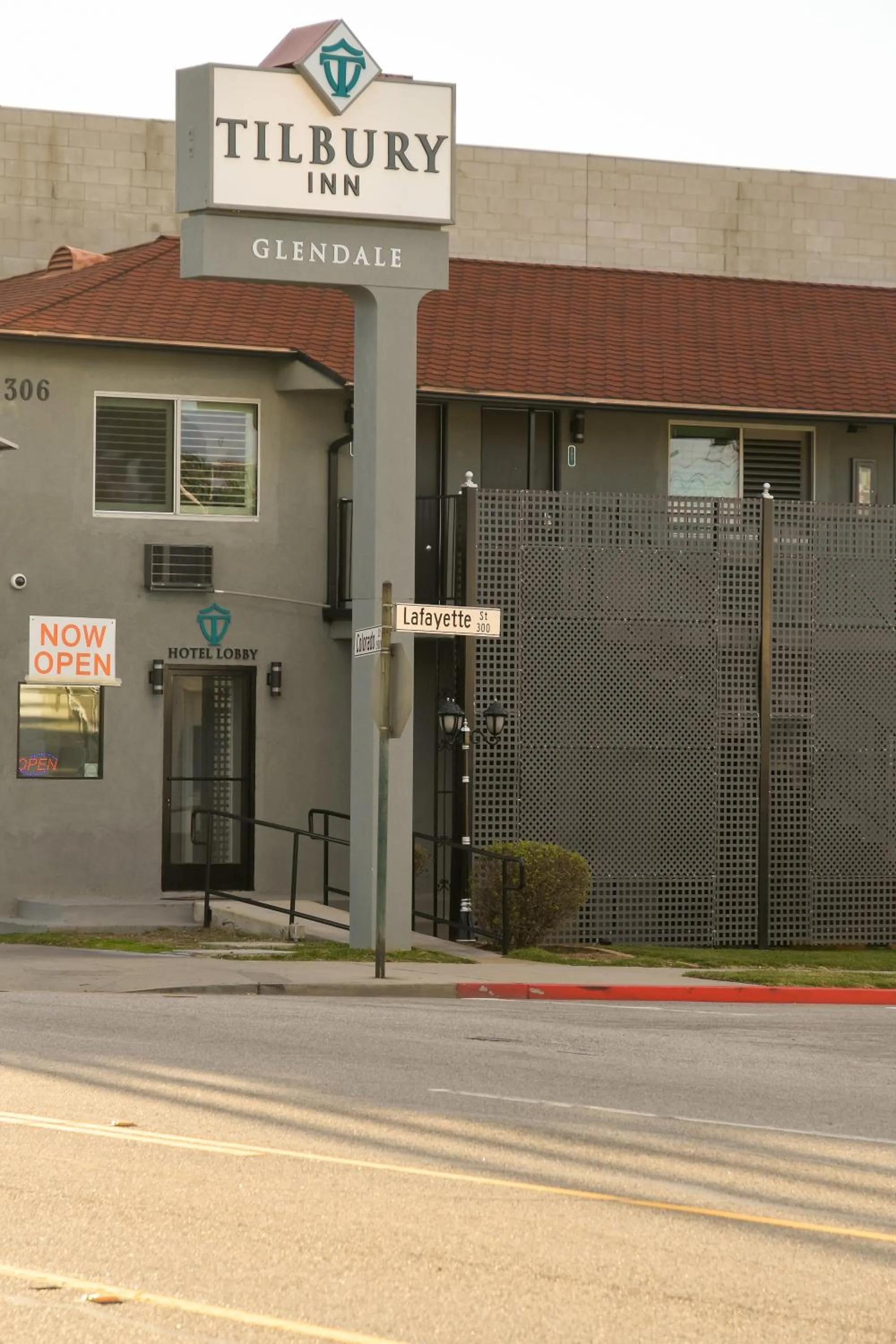Property logo or sign in Tilbury Inn