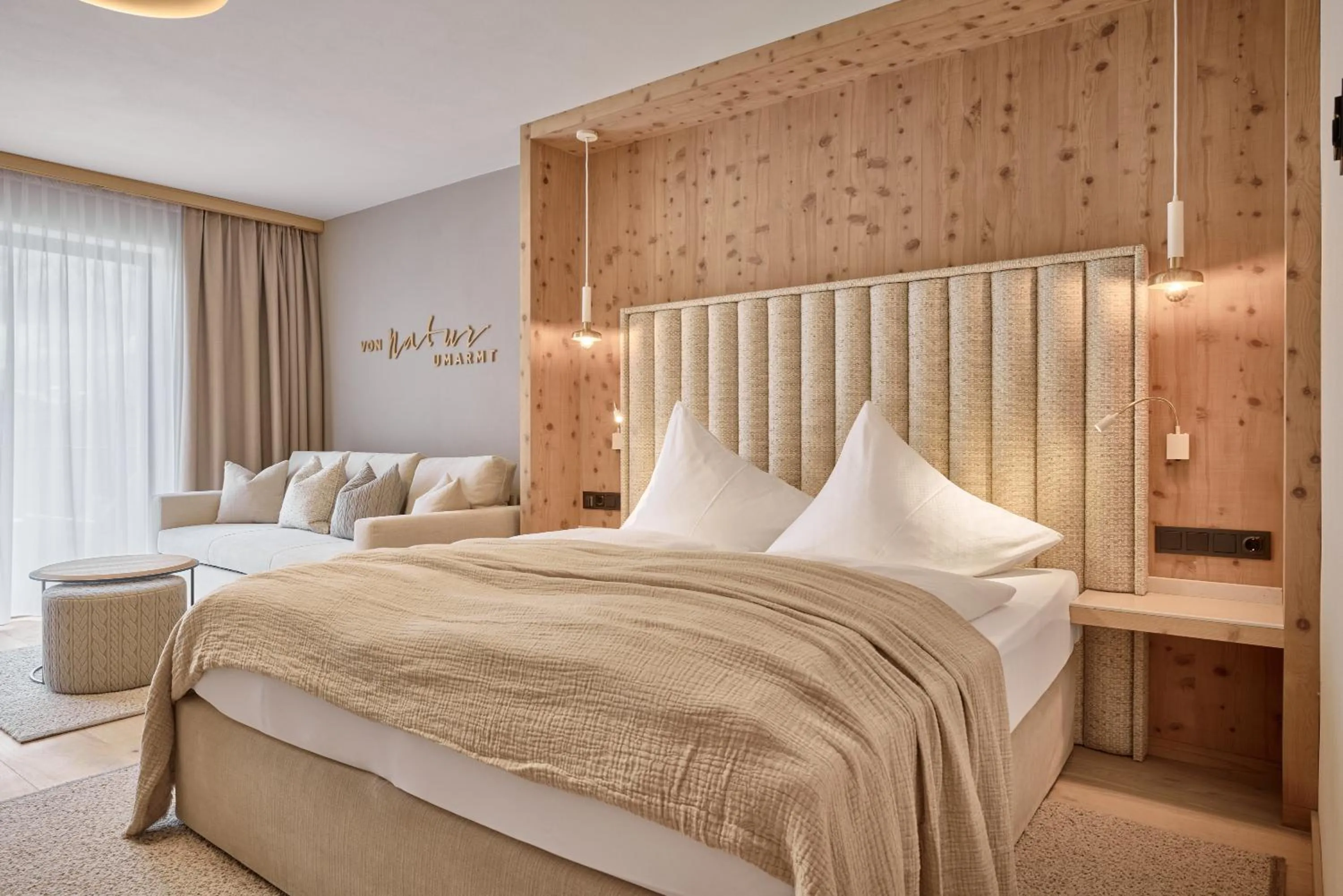 Photo of the whole room, Bed in Forster's Naturresort