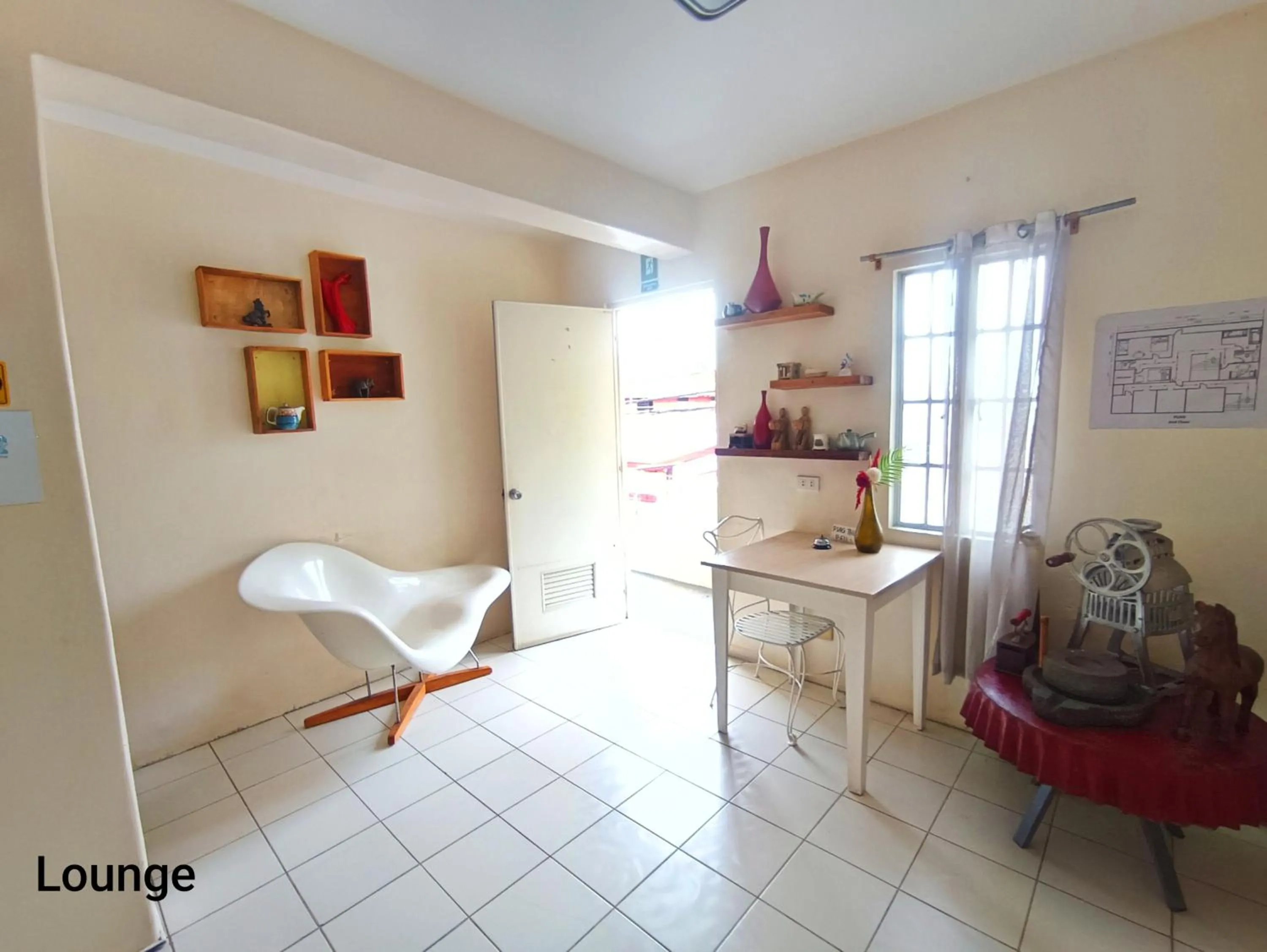 Seating area in Bed and Brewhouse Sucat