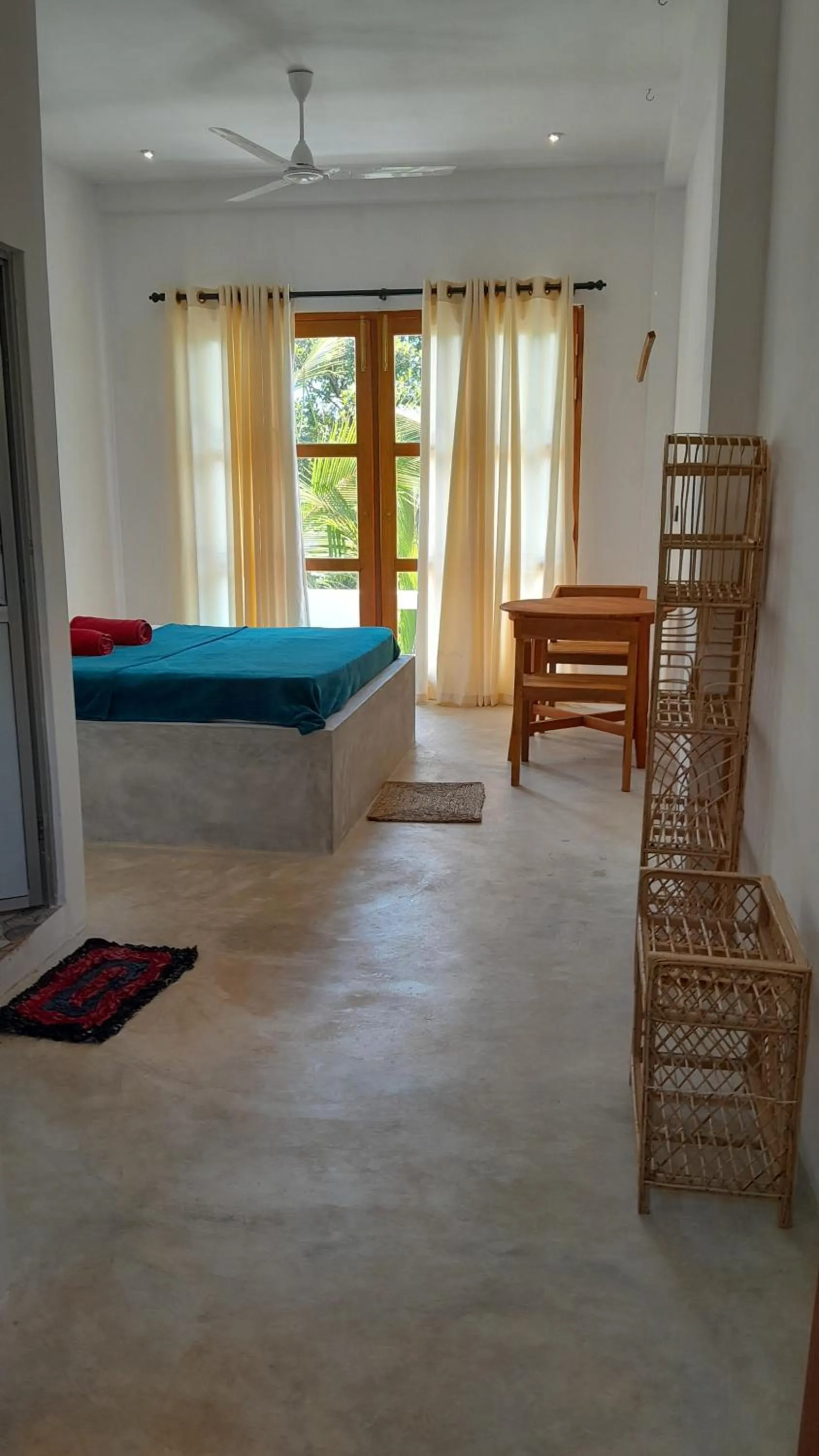 Bedroom, Bed in Field Island Villa - Ahangama