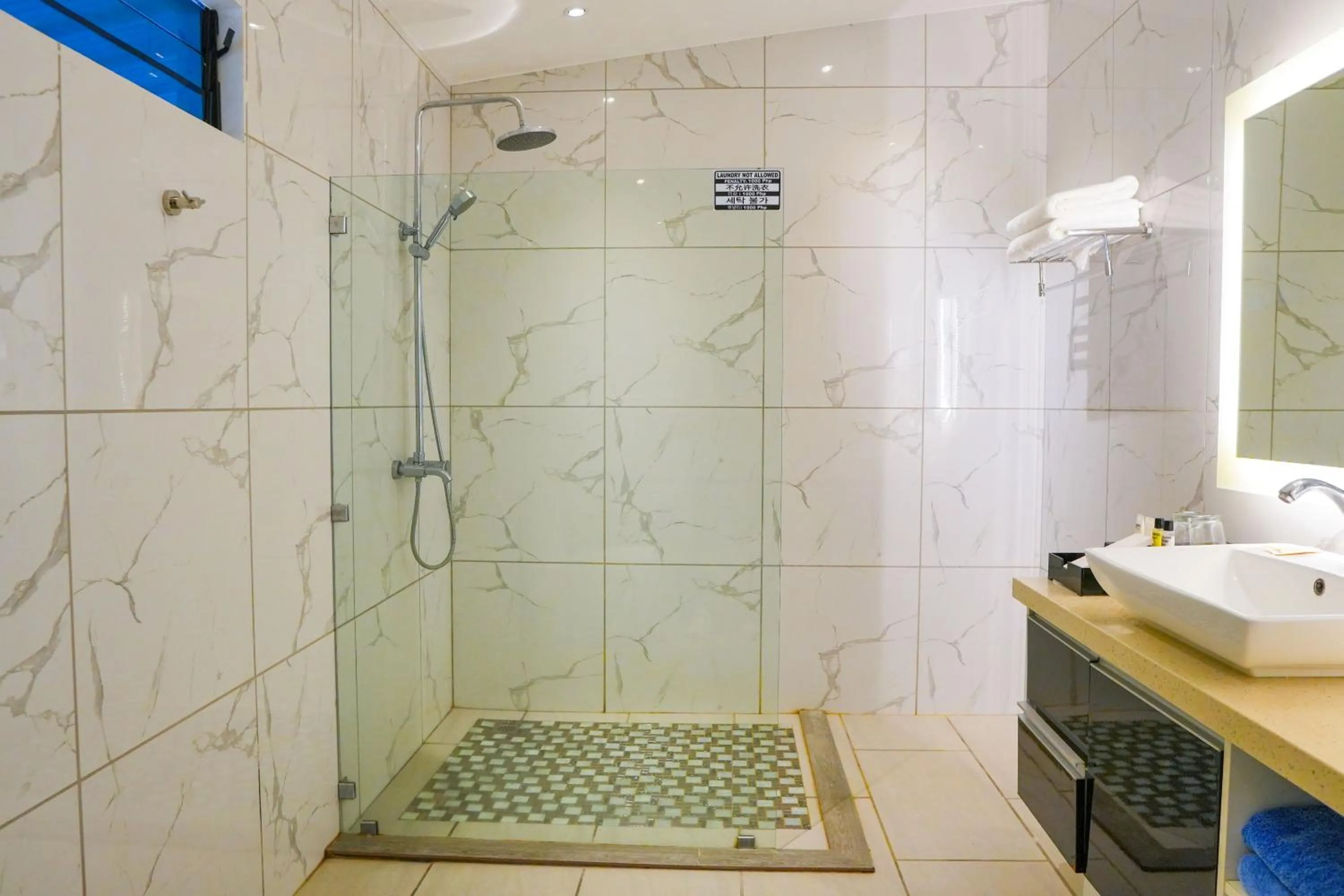 Bathroom in Marina Point Bay Resort