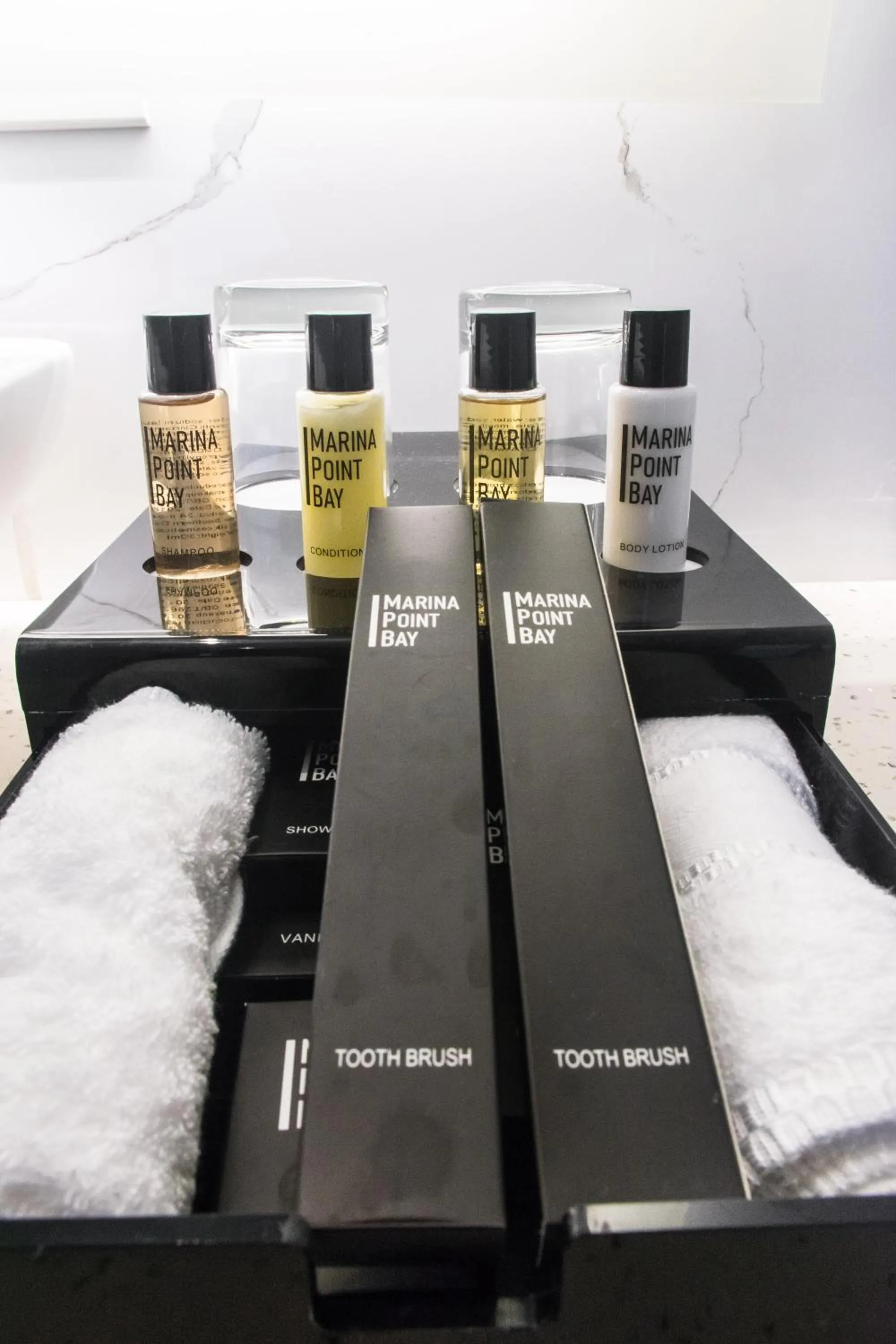 Bathroom, Bed in Marina Point Bay Resort