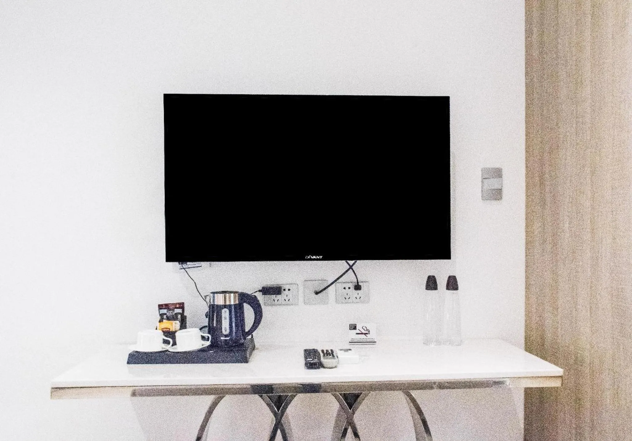 TV and multimedia in Marina Point Bay Resort