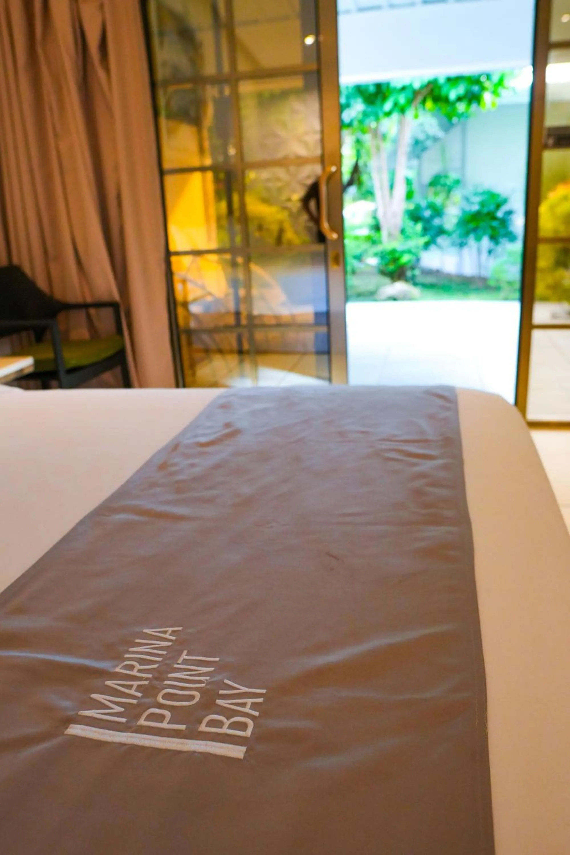 Bed in Marina Point Bay Resort