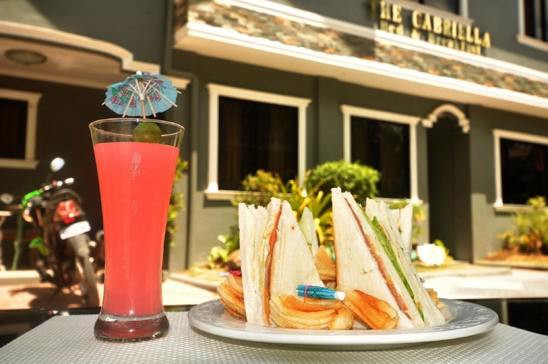 Food and drinks in The Gabriella Bed and Breakfast