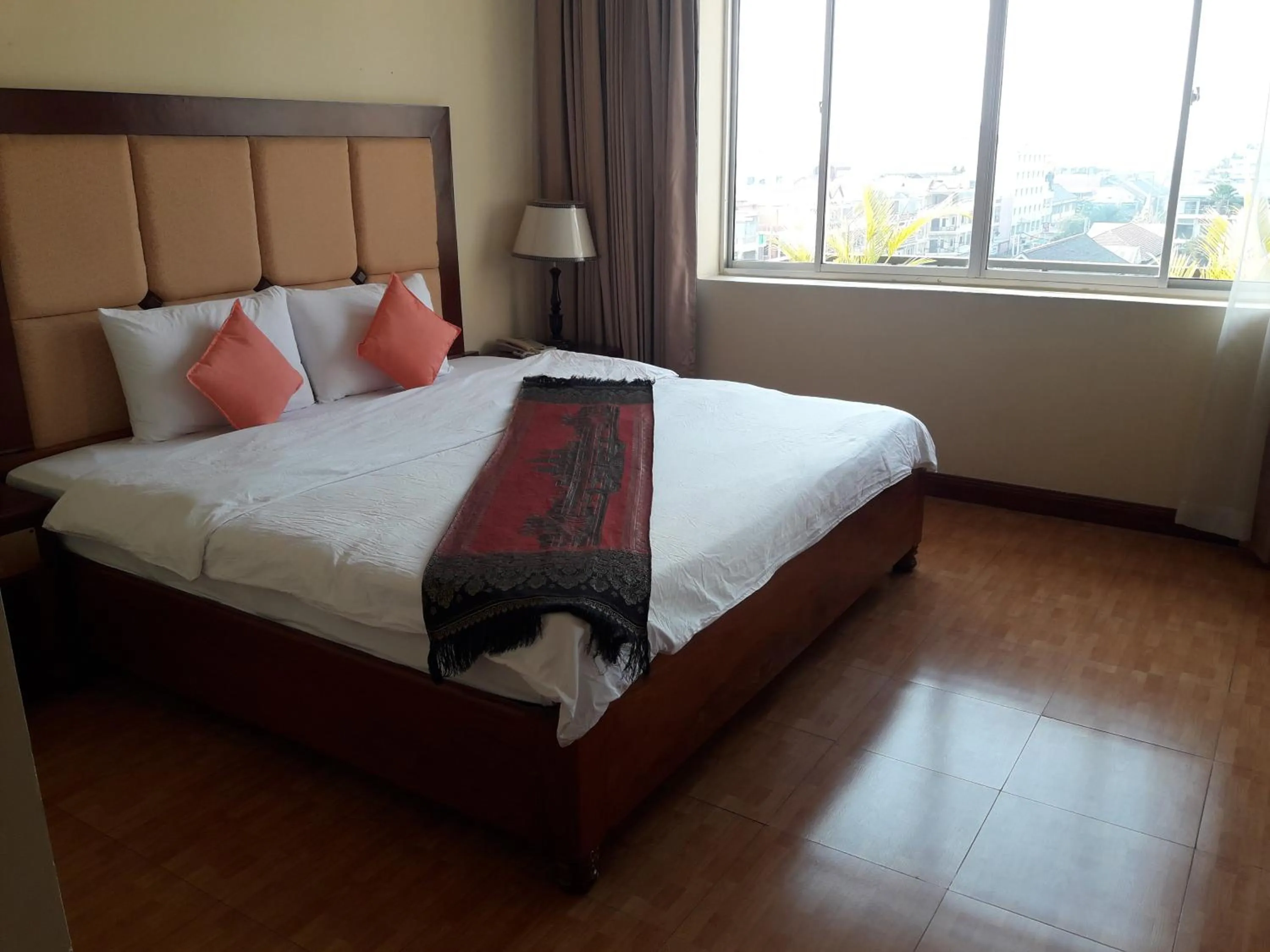 Bedroom, Bed in Stung Sangke Hotel