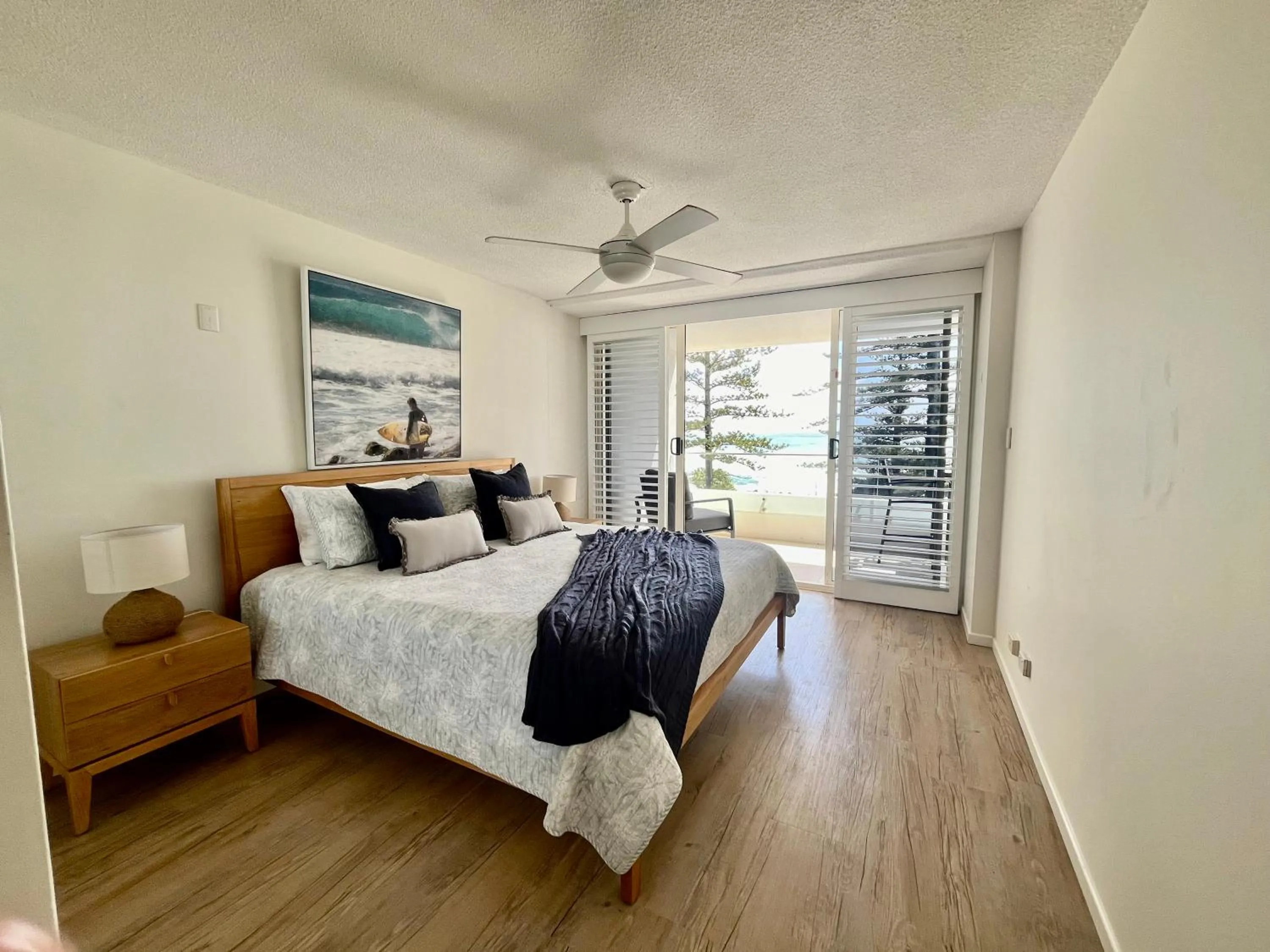 Bed in Park Towers-Goodwin Towers Holiday Units