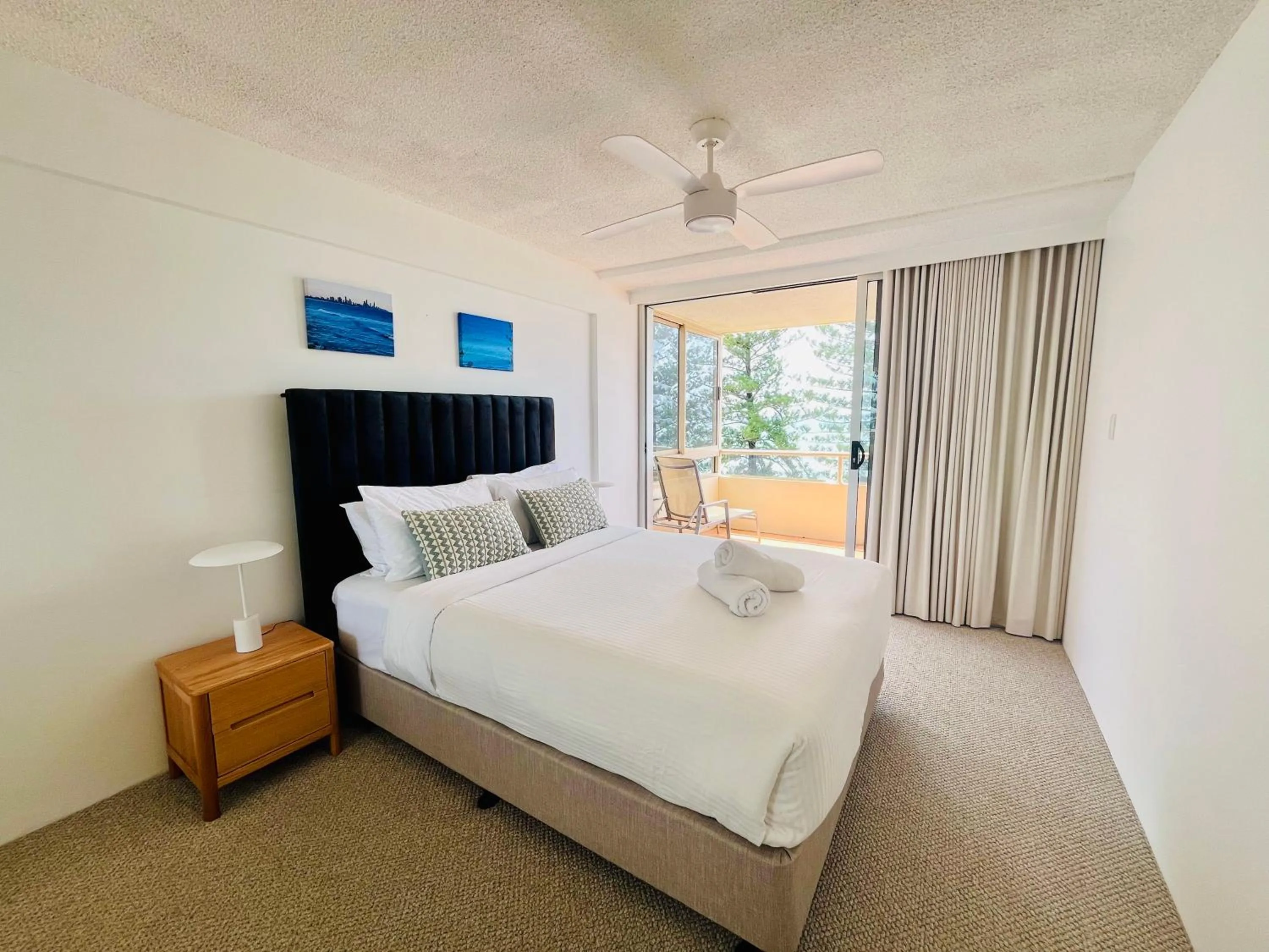 Bed in Park Towers-Goodwin Towers Holiday Units