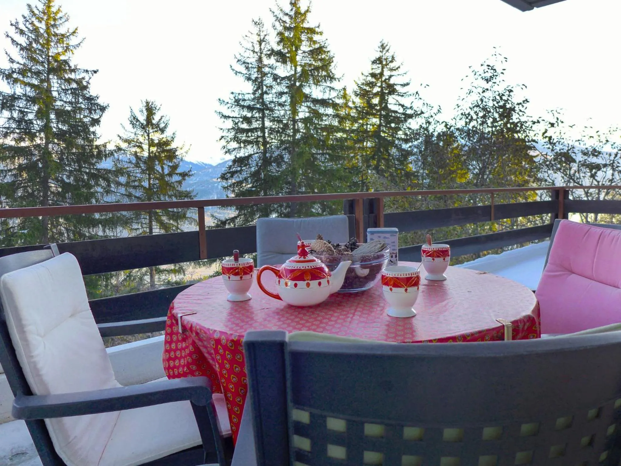 View (from property/room) in Apartment Yuca B Apt- 28 by Interhome