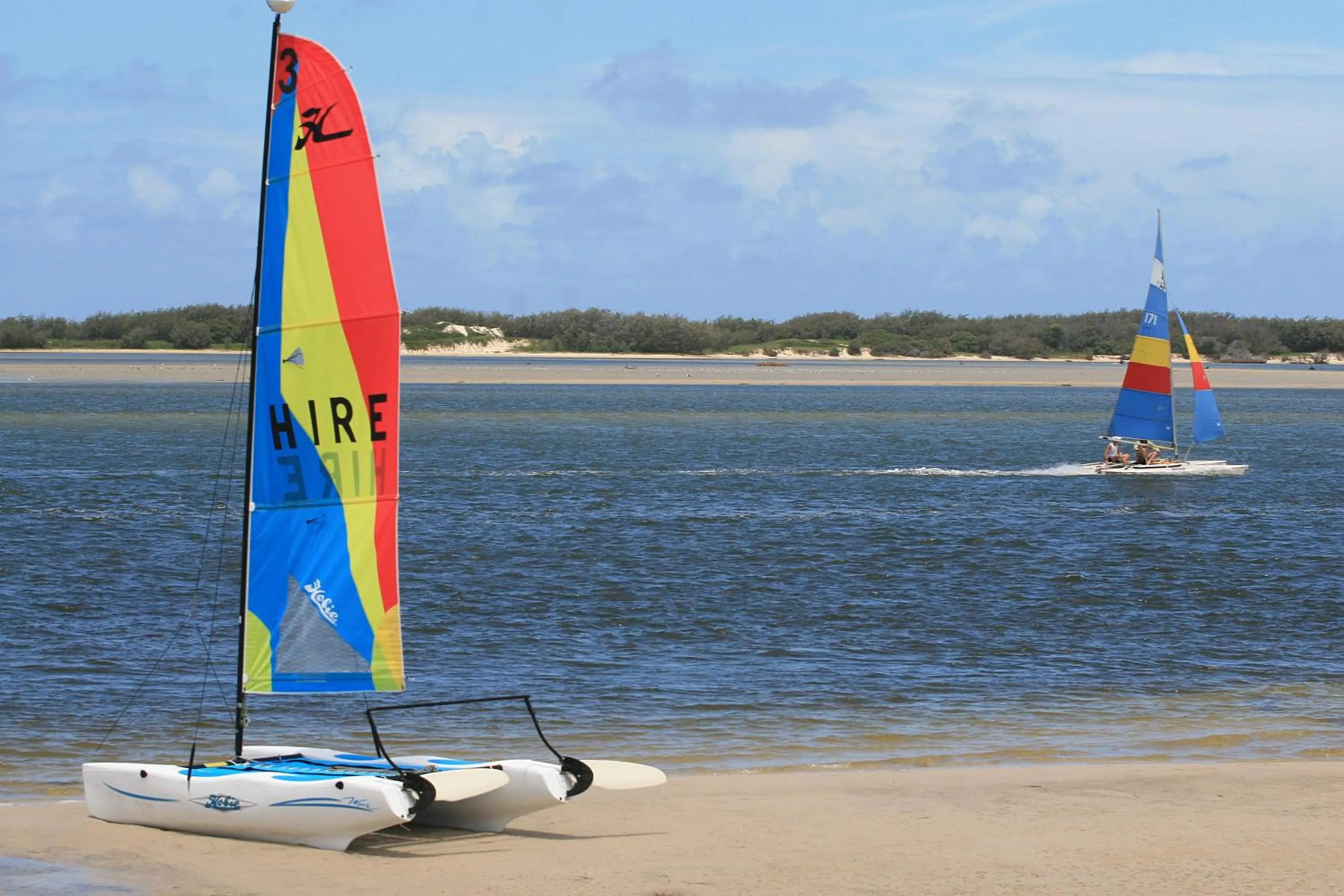 Property building in Explorer Cove Unit 6 31 Kennedy Pde