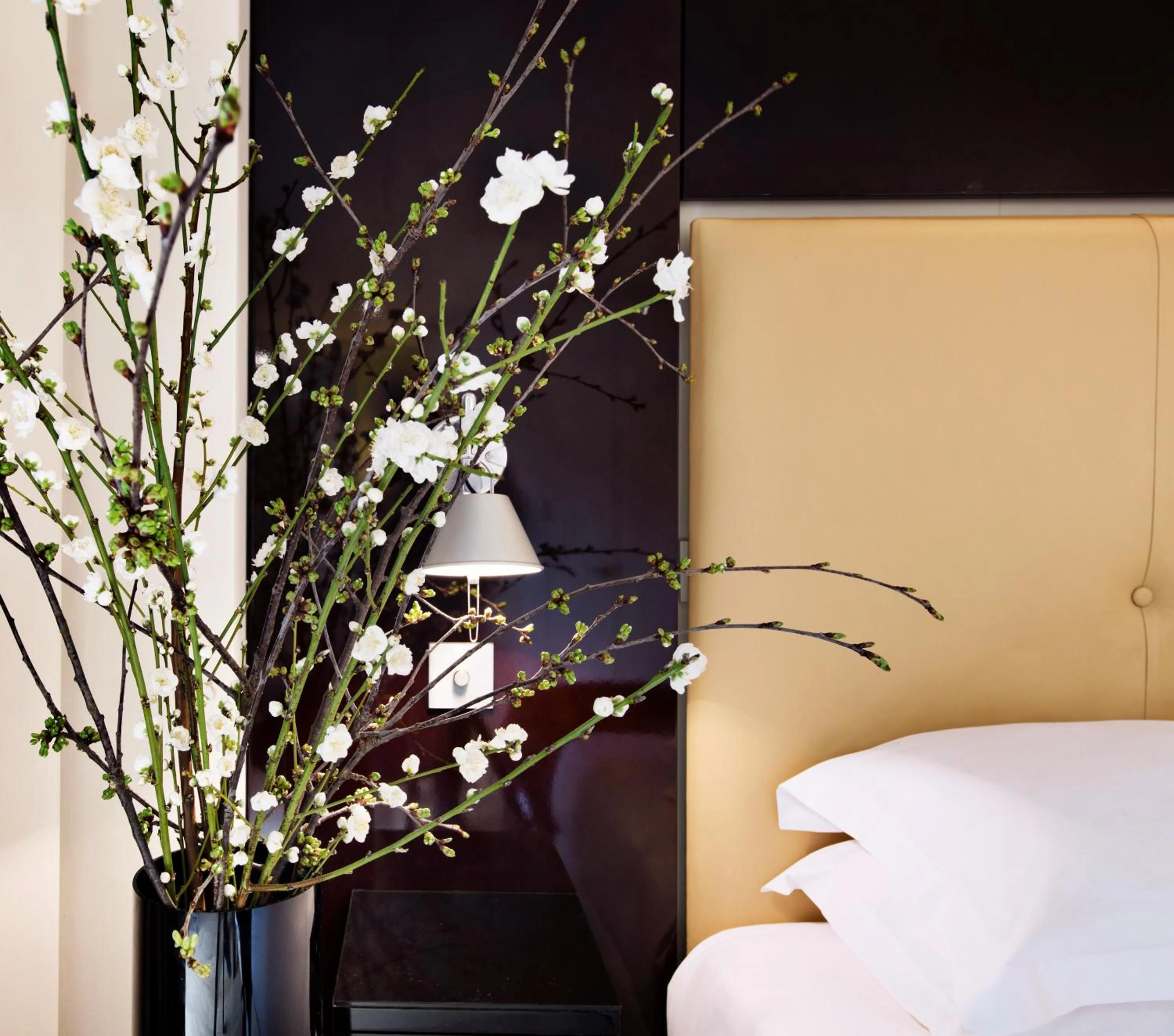 Bedroom, Bed in No.5 Maddox Street