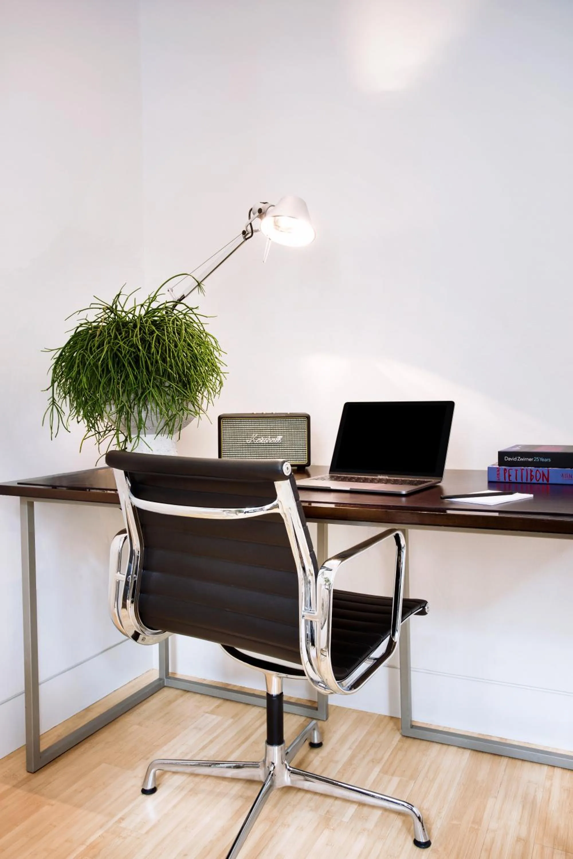 Area and facilities in No.5 Maddox Street