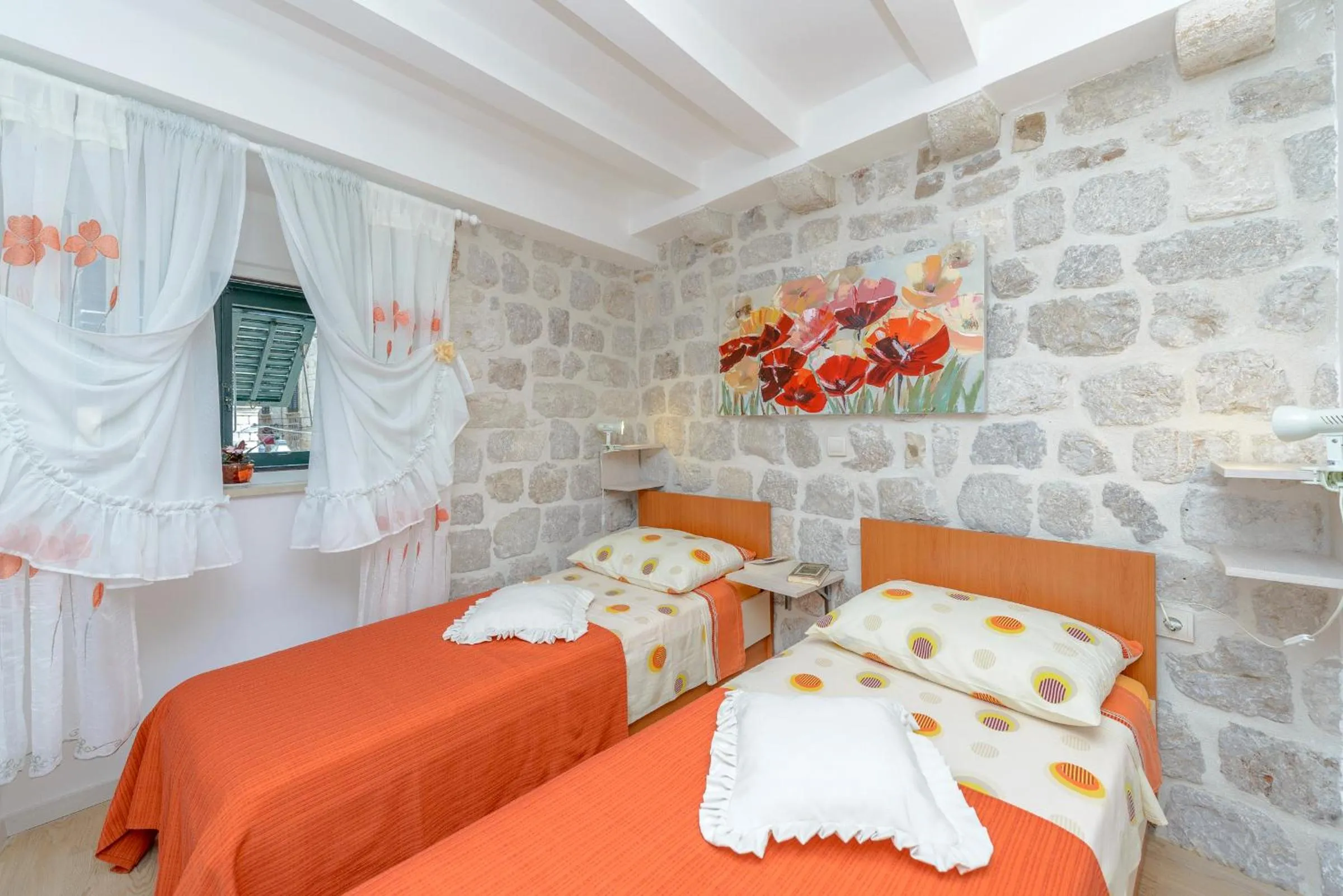 Bed in Studio Stradun