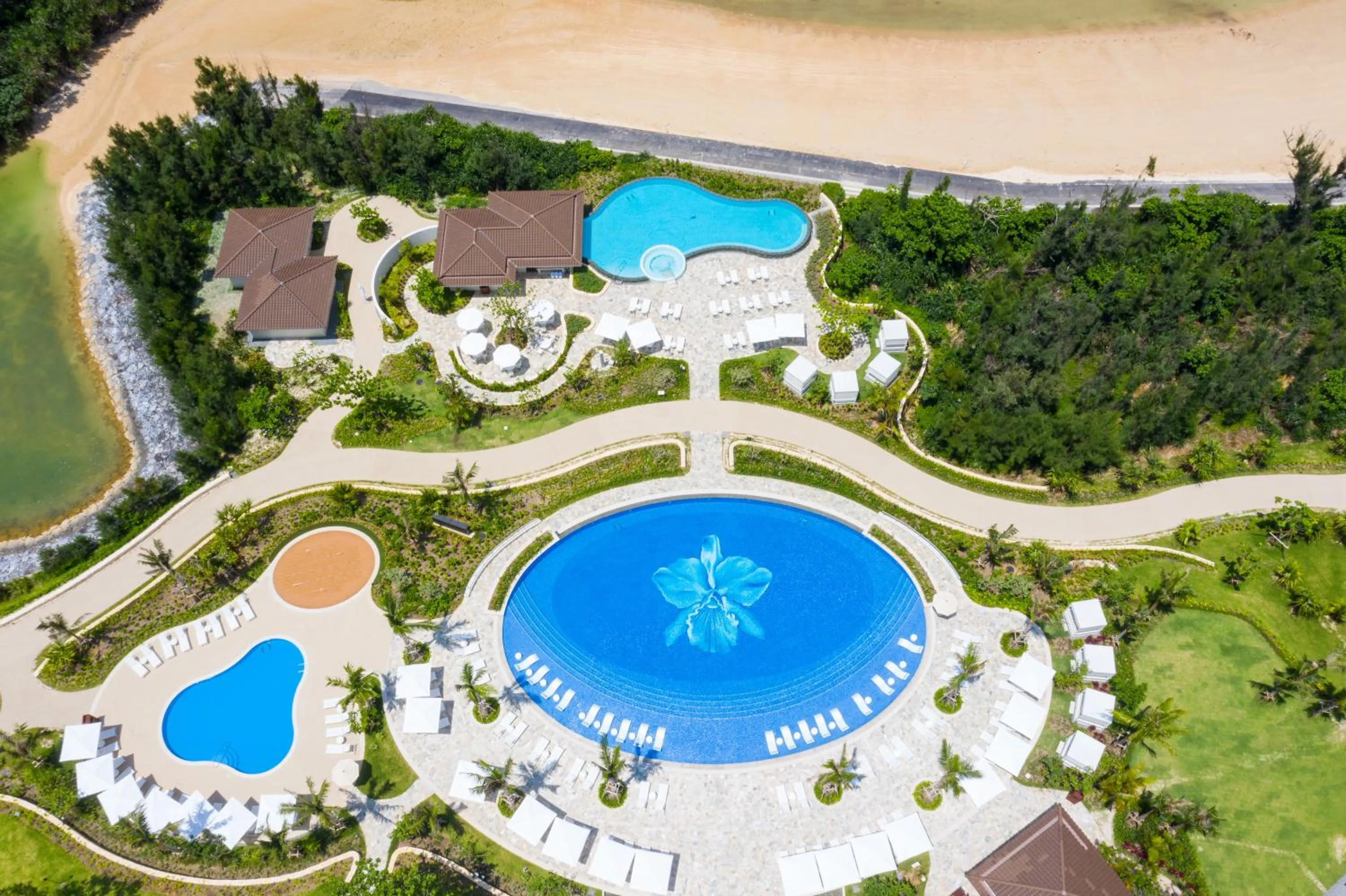 Property building in Halekulani Okinawa