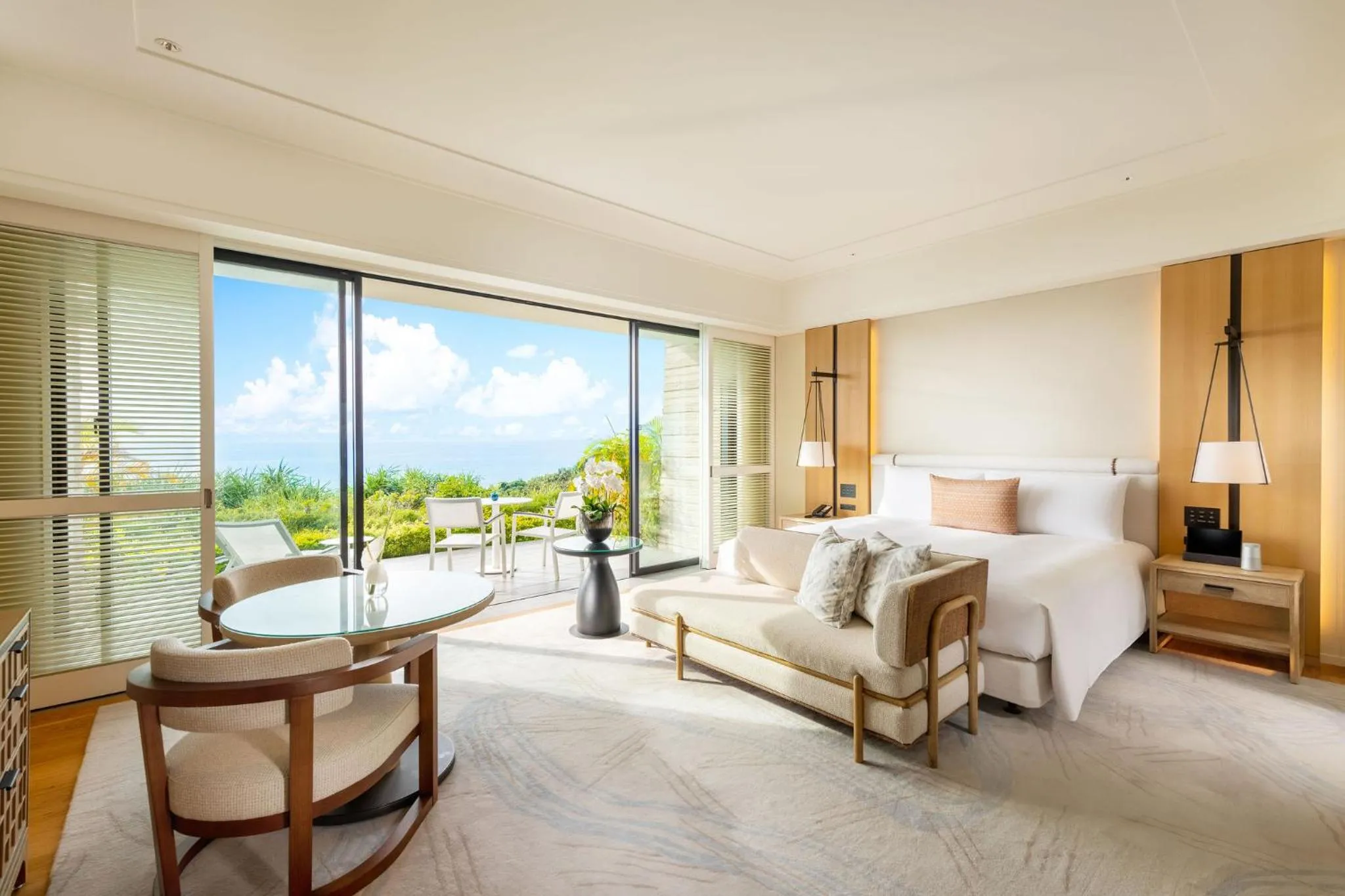 View (from property/room), Bed in Halekulani Okinawa