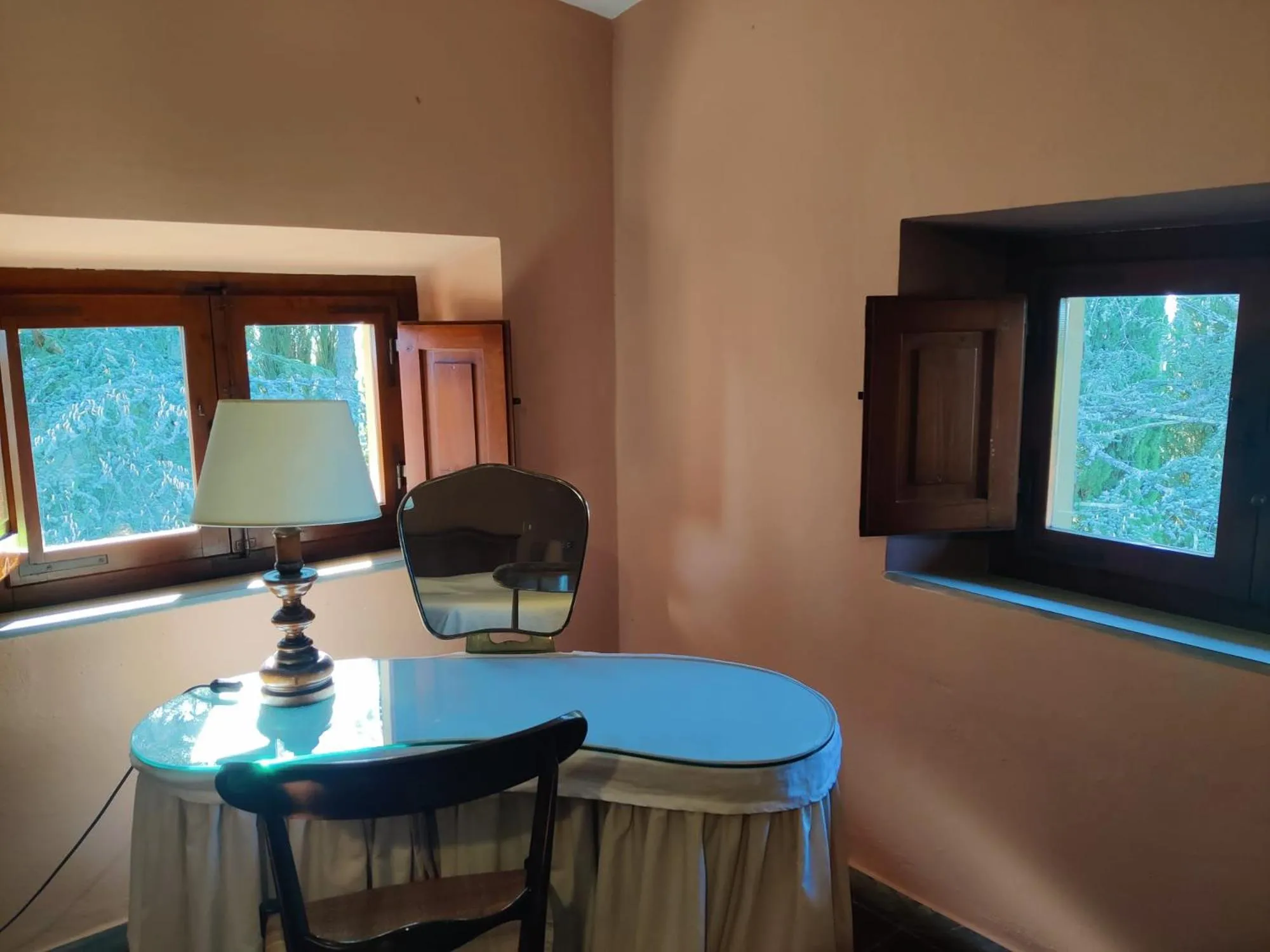 Property building in Borgo La Torre alle Tolfe