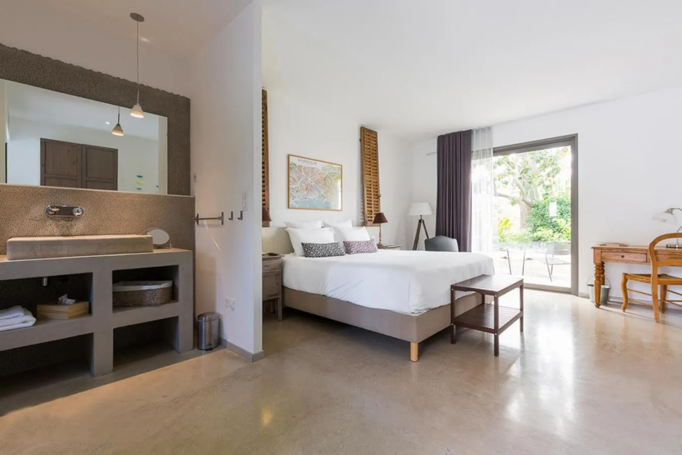 Bedroom, Bed in Hôtel 96