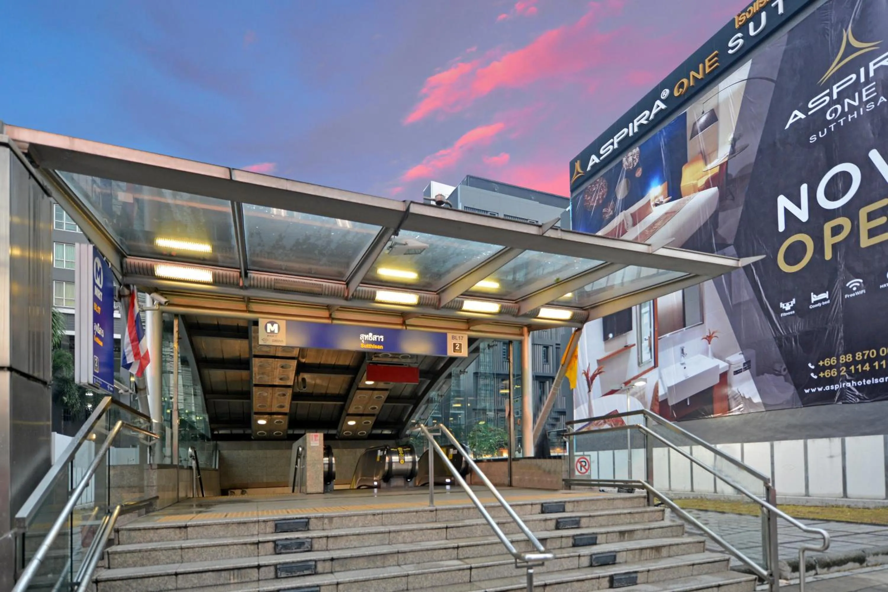 Property building in Aspira One Sutthisan