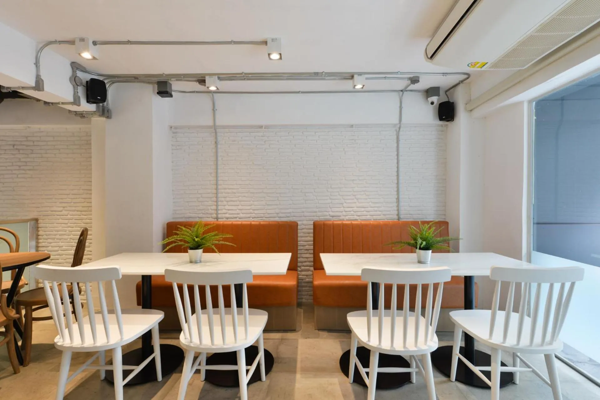 Aspira One Sutthisan