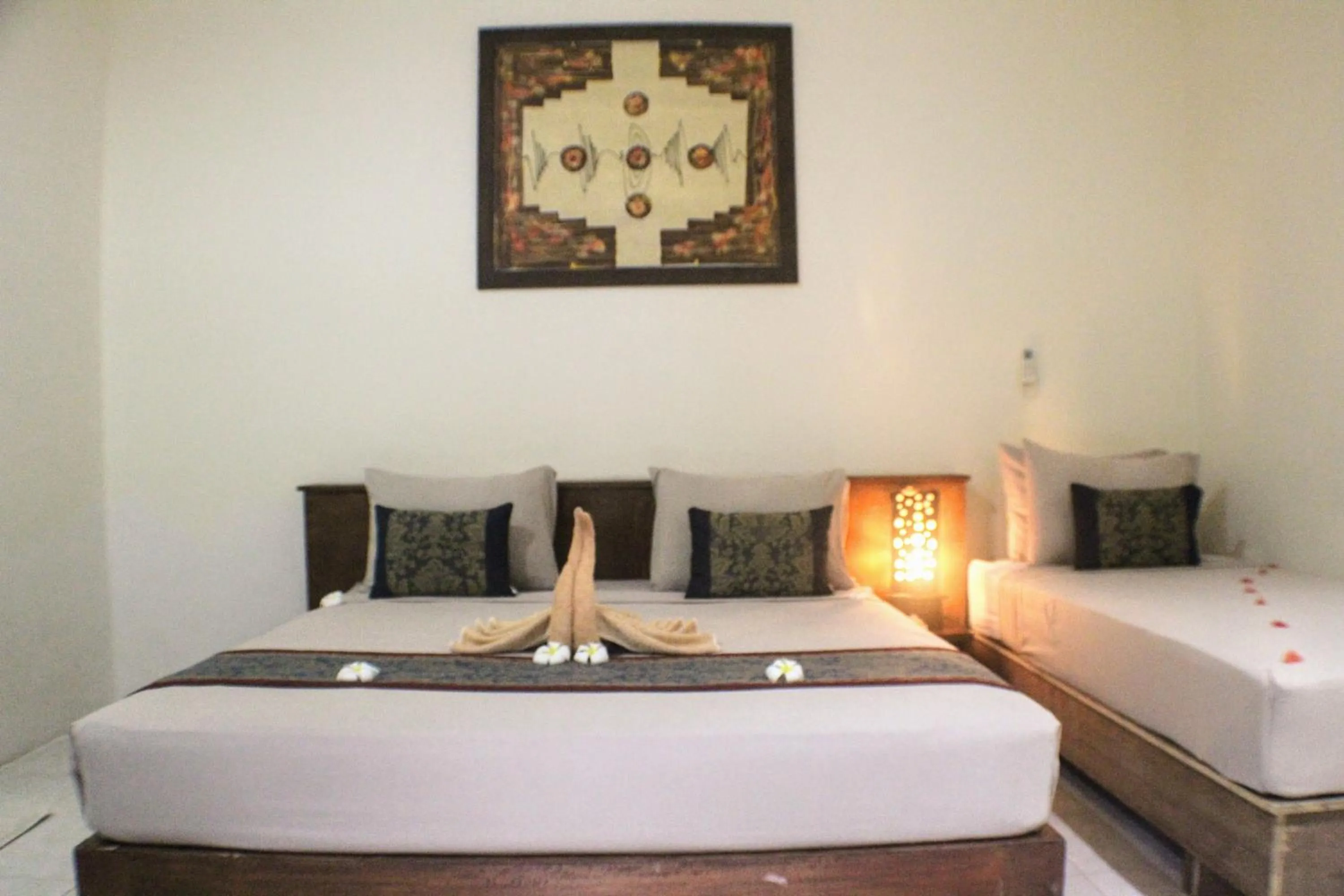 Bed in D'Gilian Bungalow