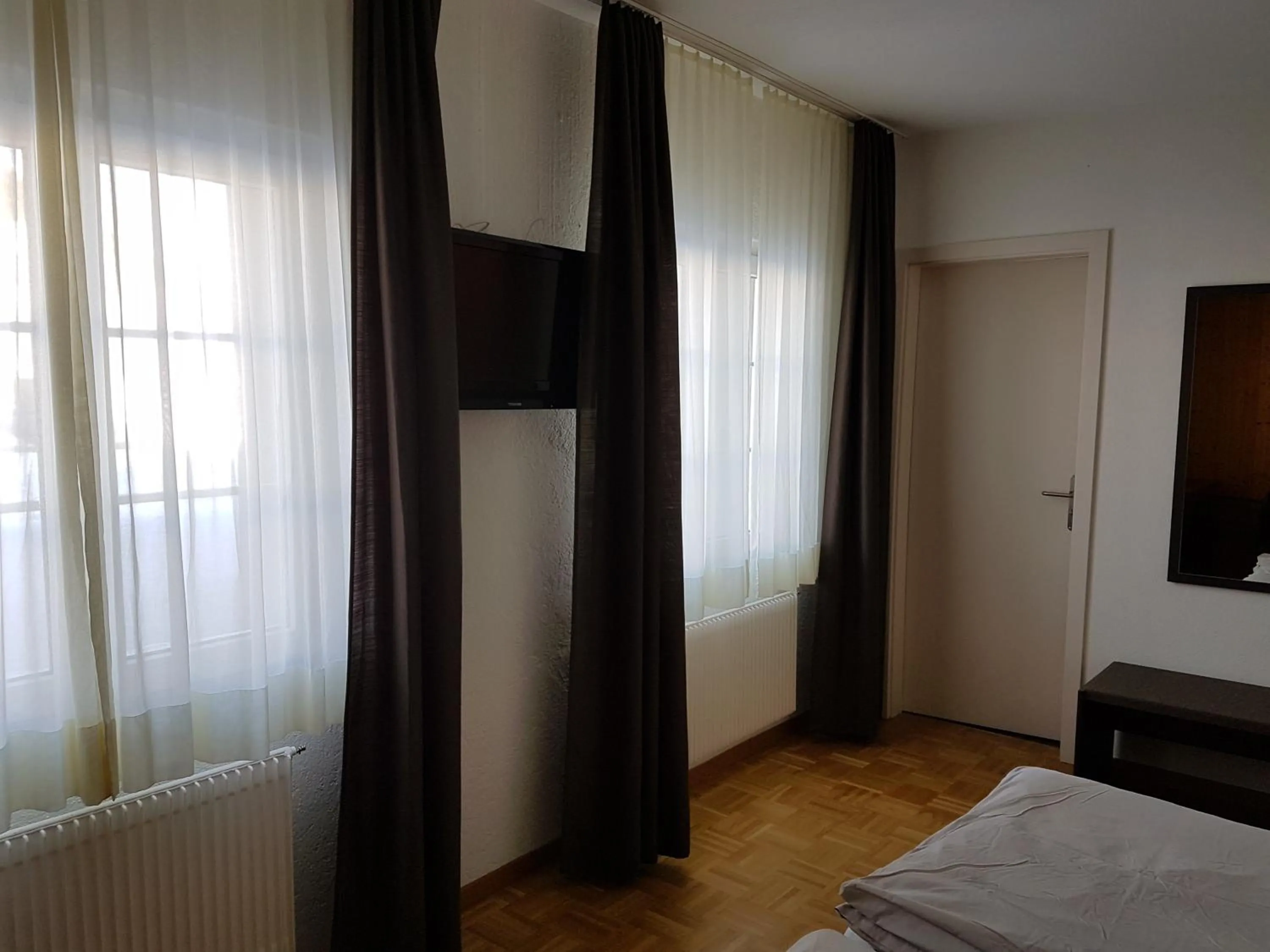 Bed in Auberge de la Couronne