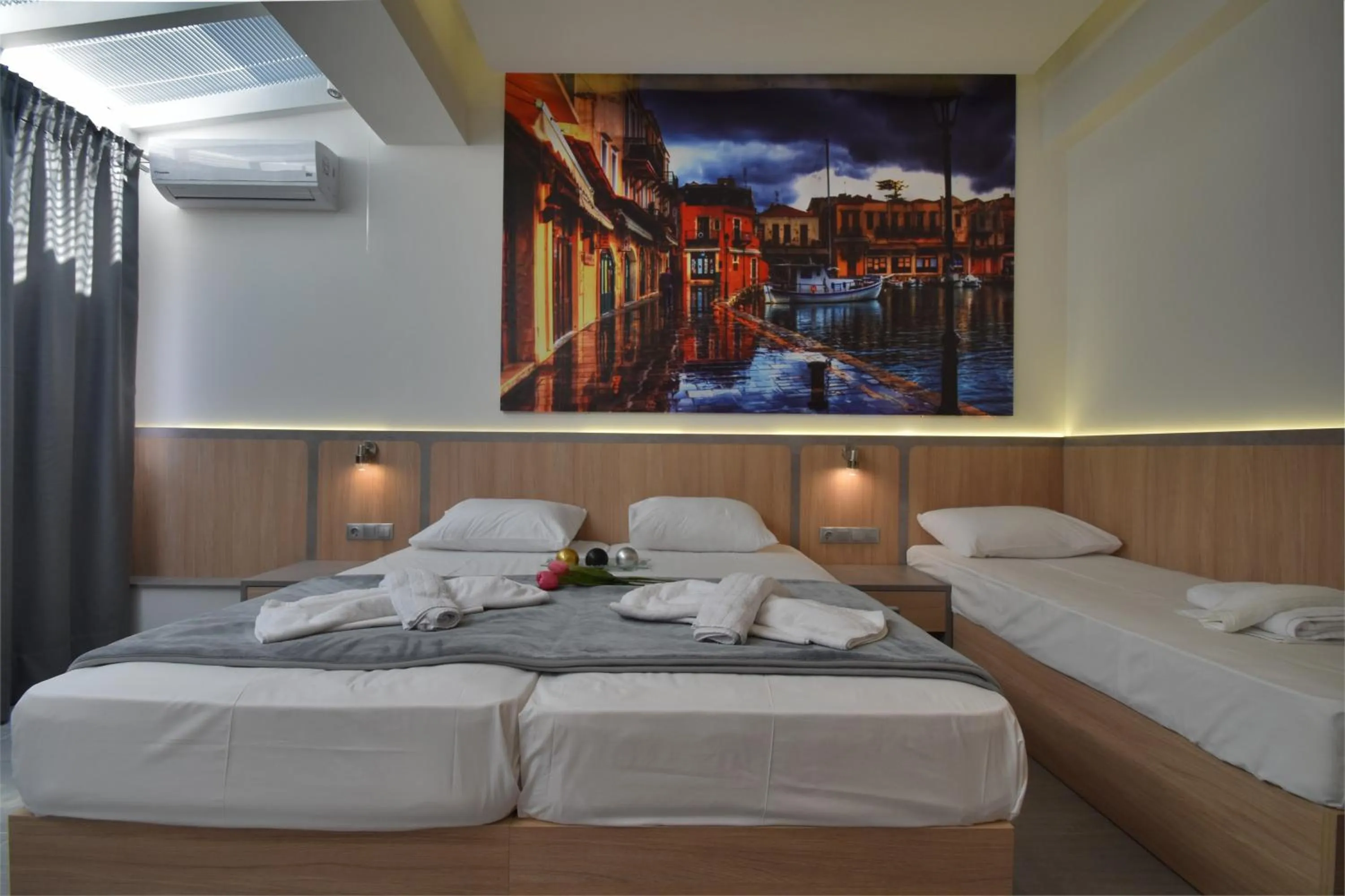 Bedroom, Bed in Dafni Plus Hotel