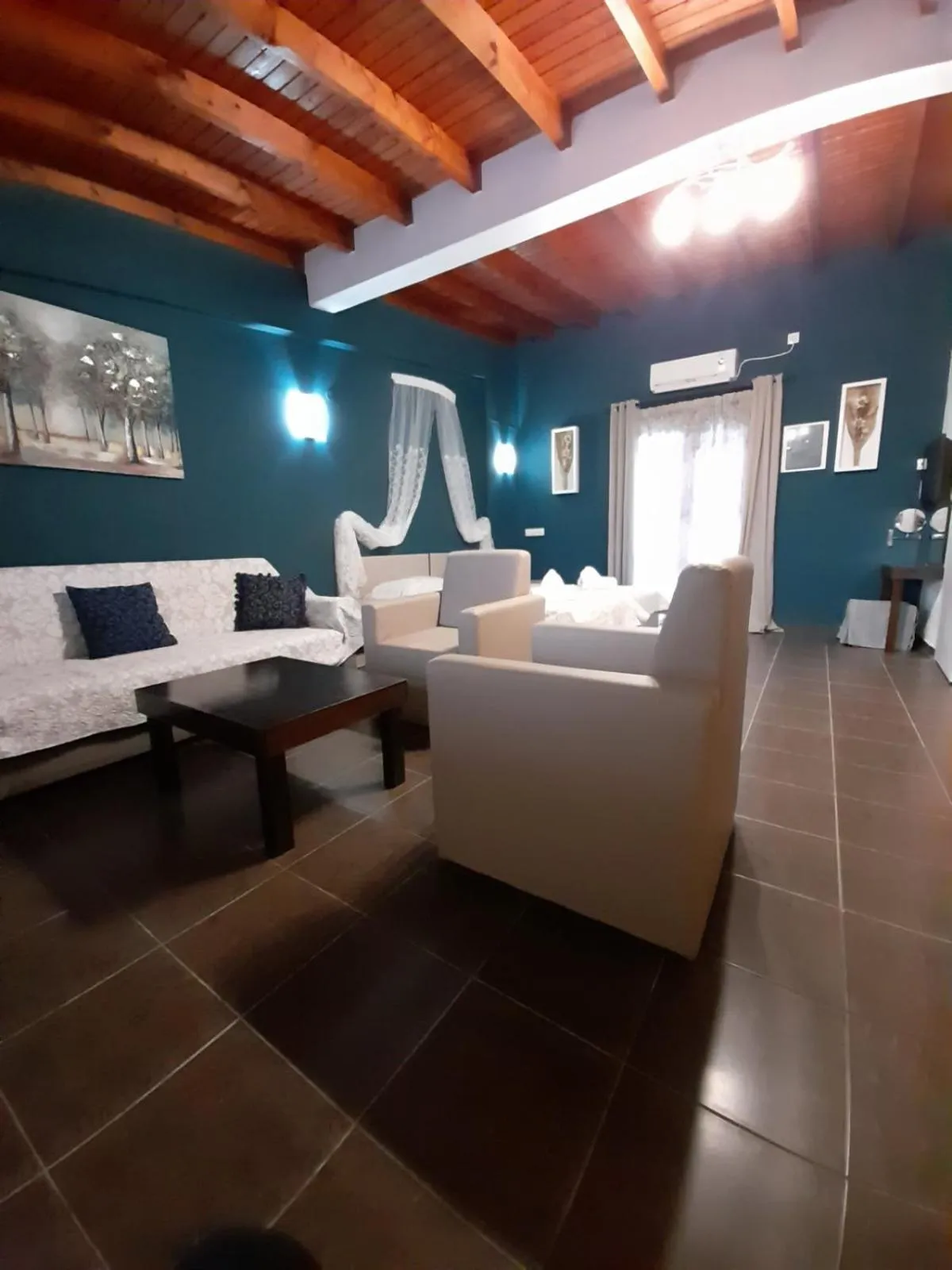 Victory Apartments Hotel