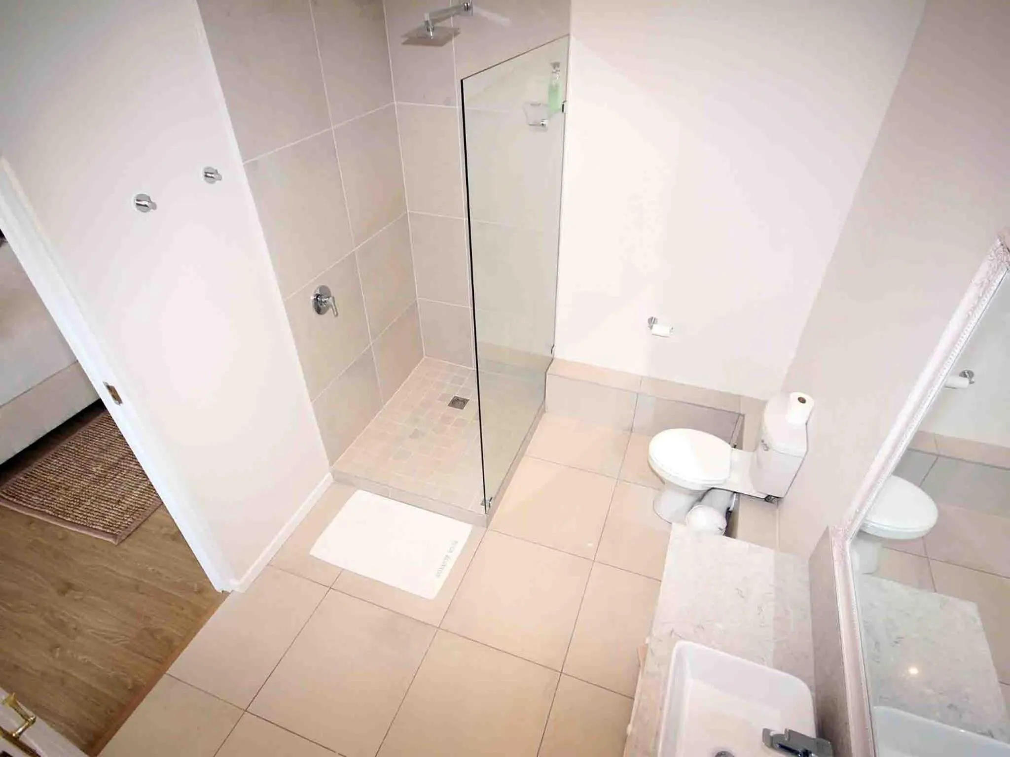 Bathroom in Fairlight Beach House