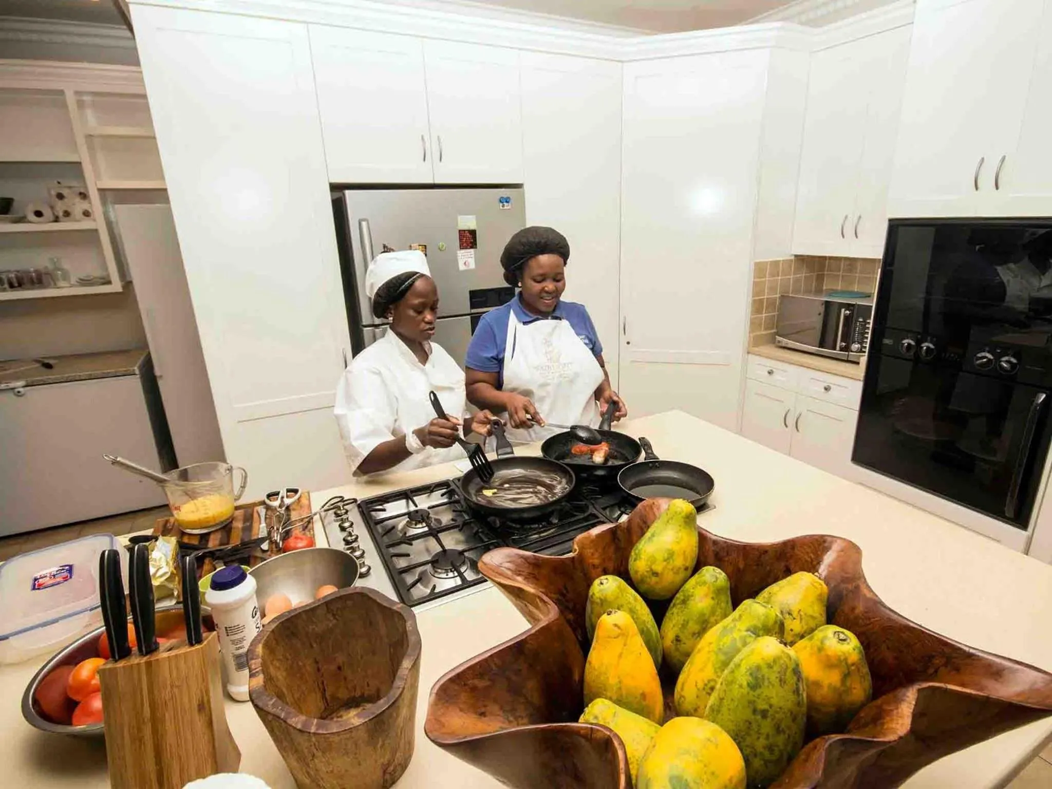 Breakfast in Fairlight Beach House